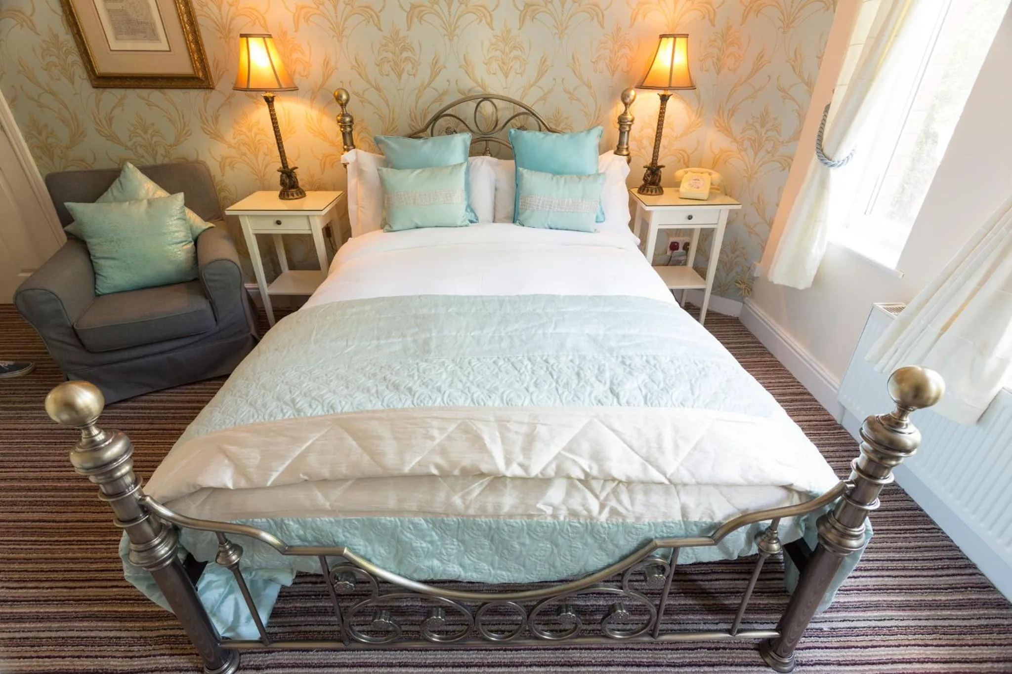 Photo of the whole room, Bed in The Ascott