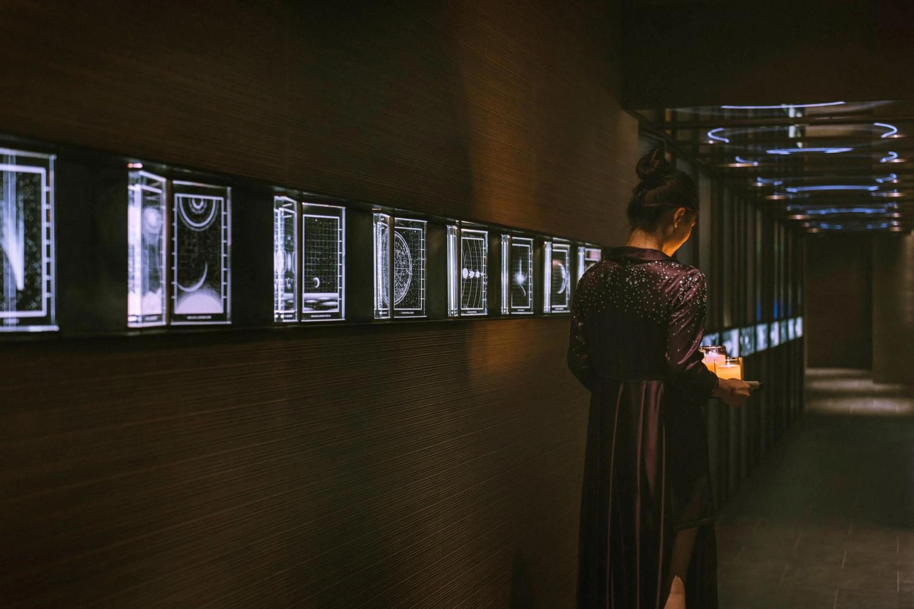 Lounge or bar in Four Seasons Hotel Hangzhou at Hangzhou Centre