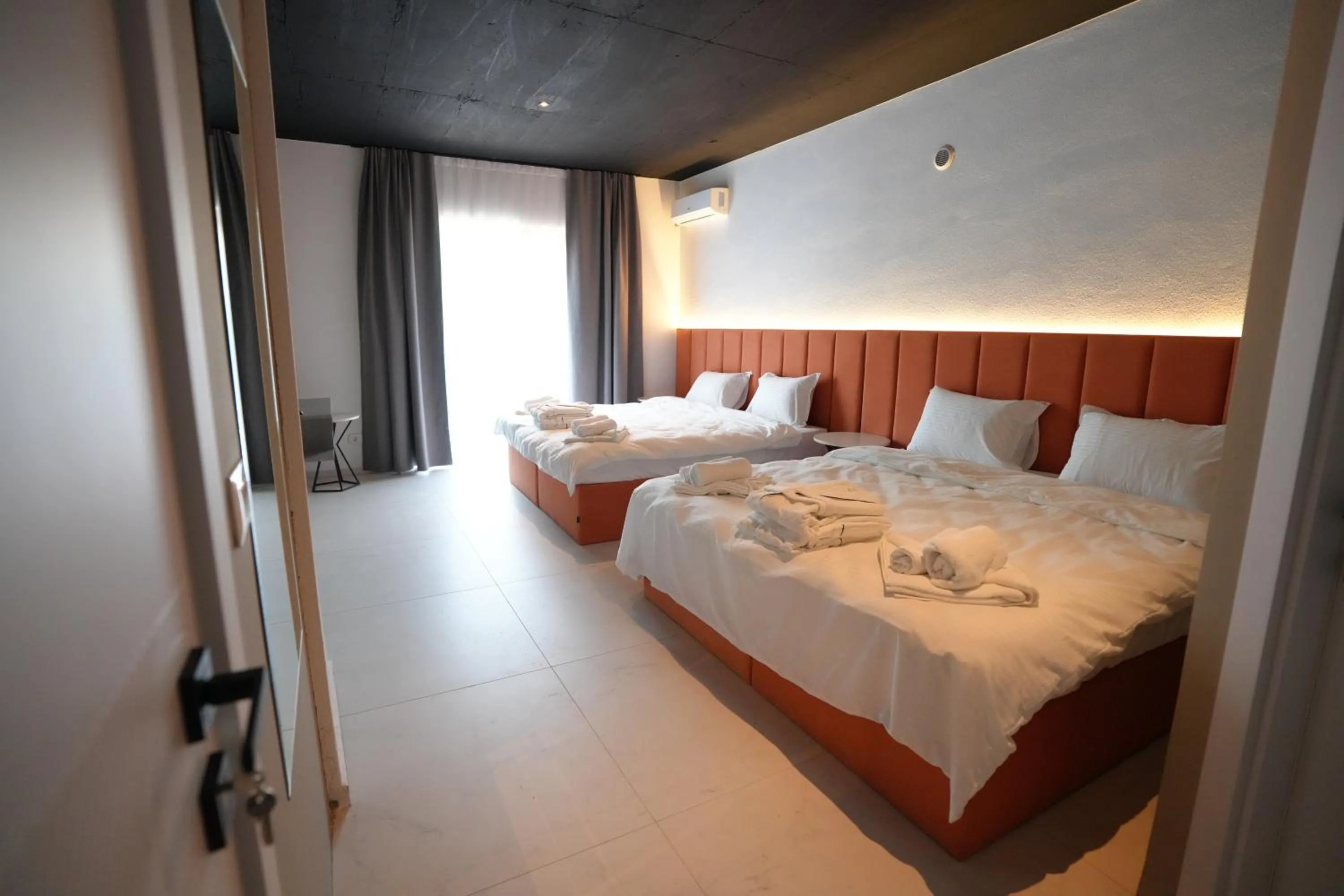 Biond Hotel