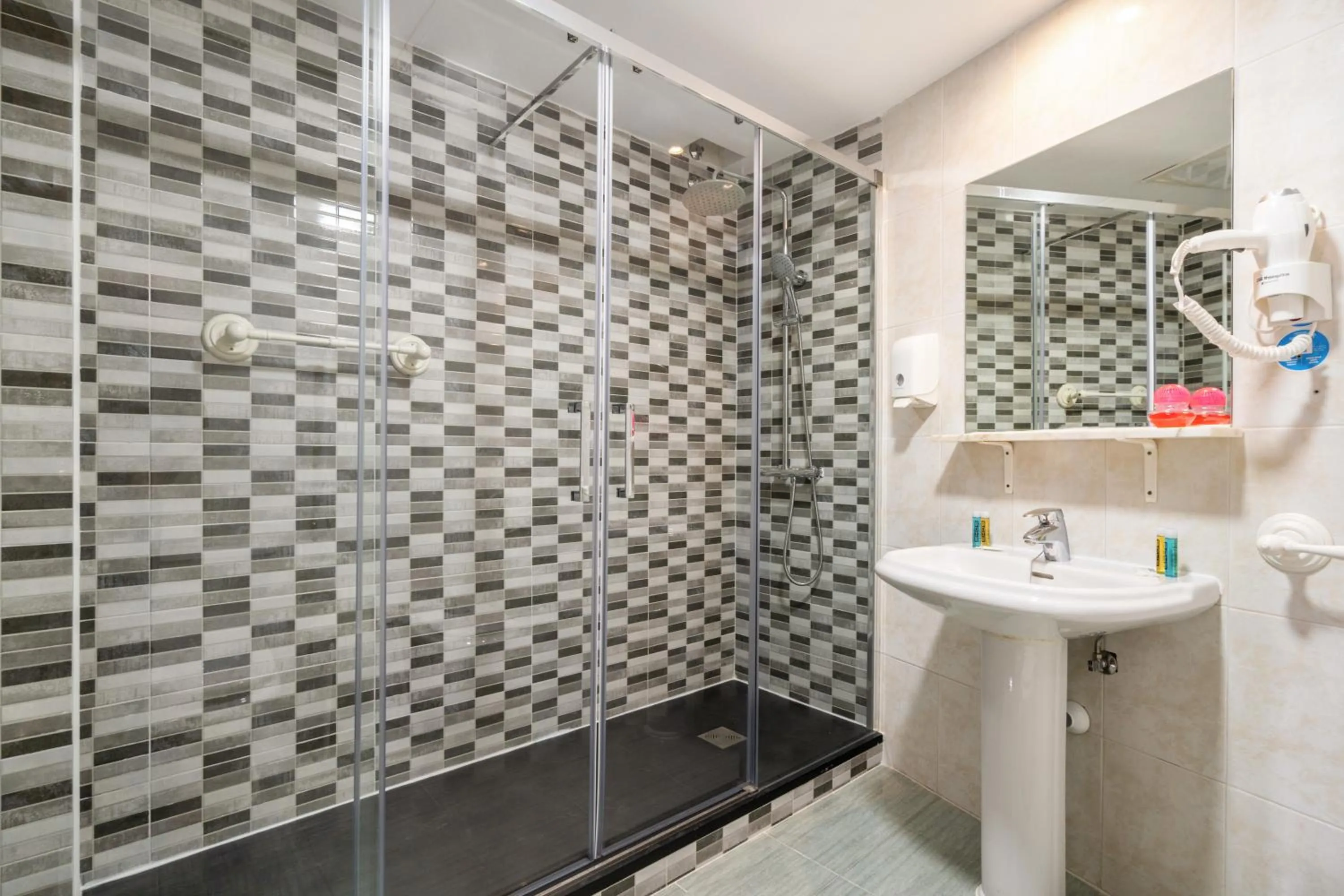 Hotel La Quinta de Santillán