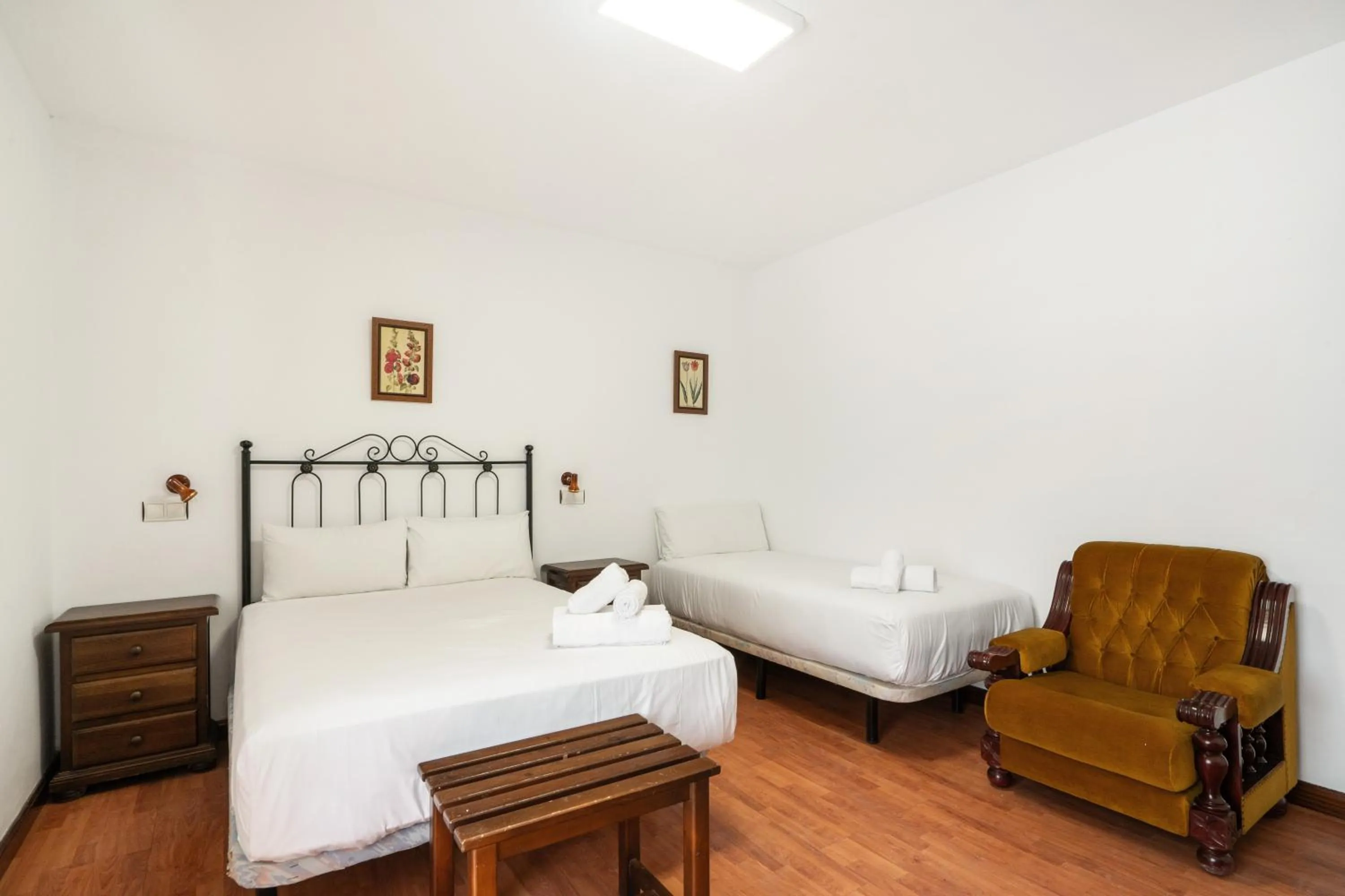 Bed in Hotel La Quinta de Santillán