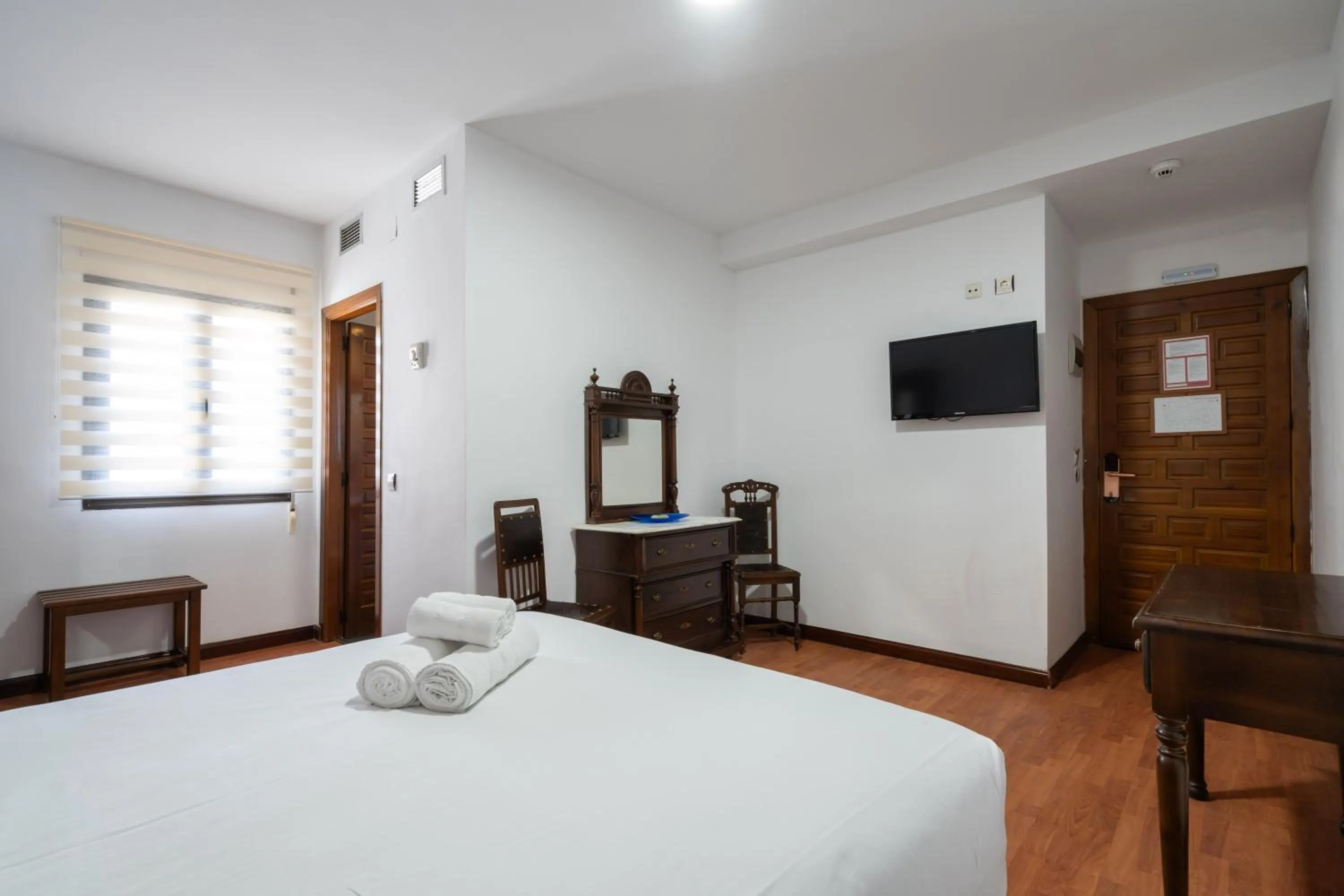 Bed in Hotel La Quinta de Santillán