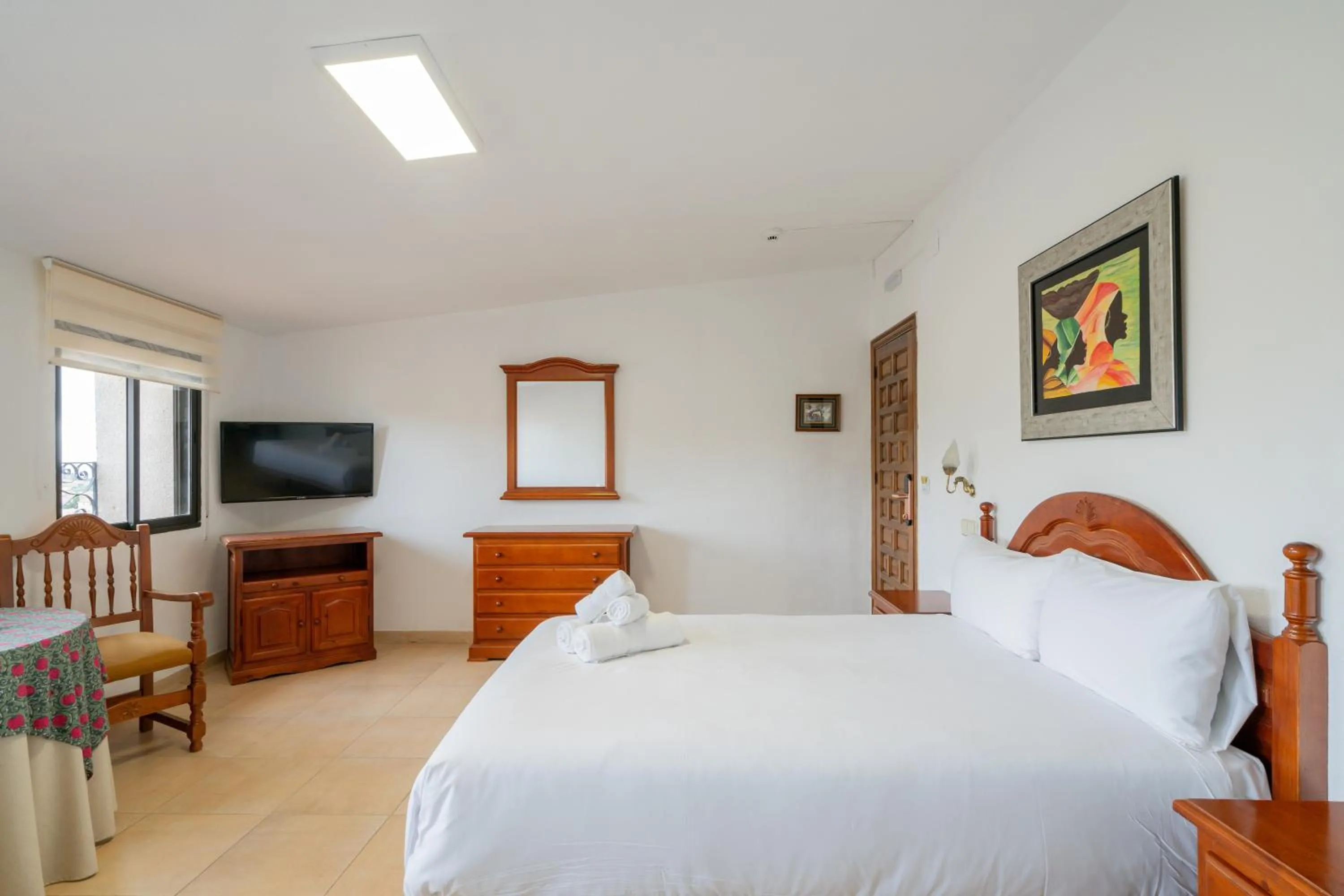 Bed in Hotel La Quinta de Santillán