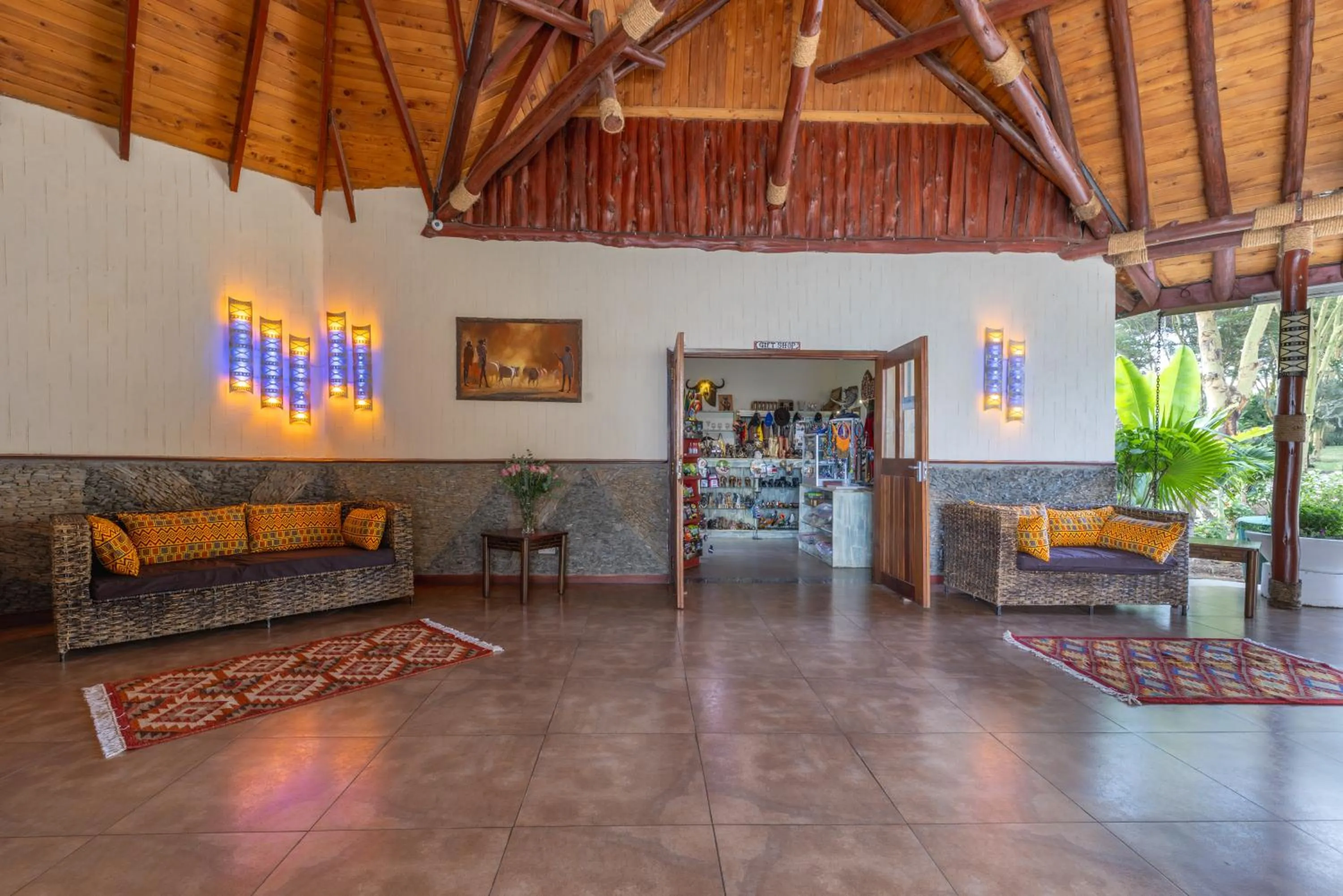 On-site shops in Sentrim Elementaita Lodge