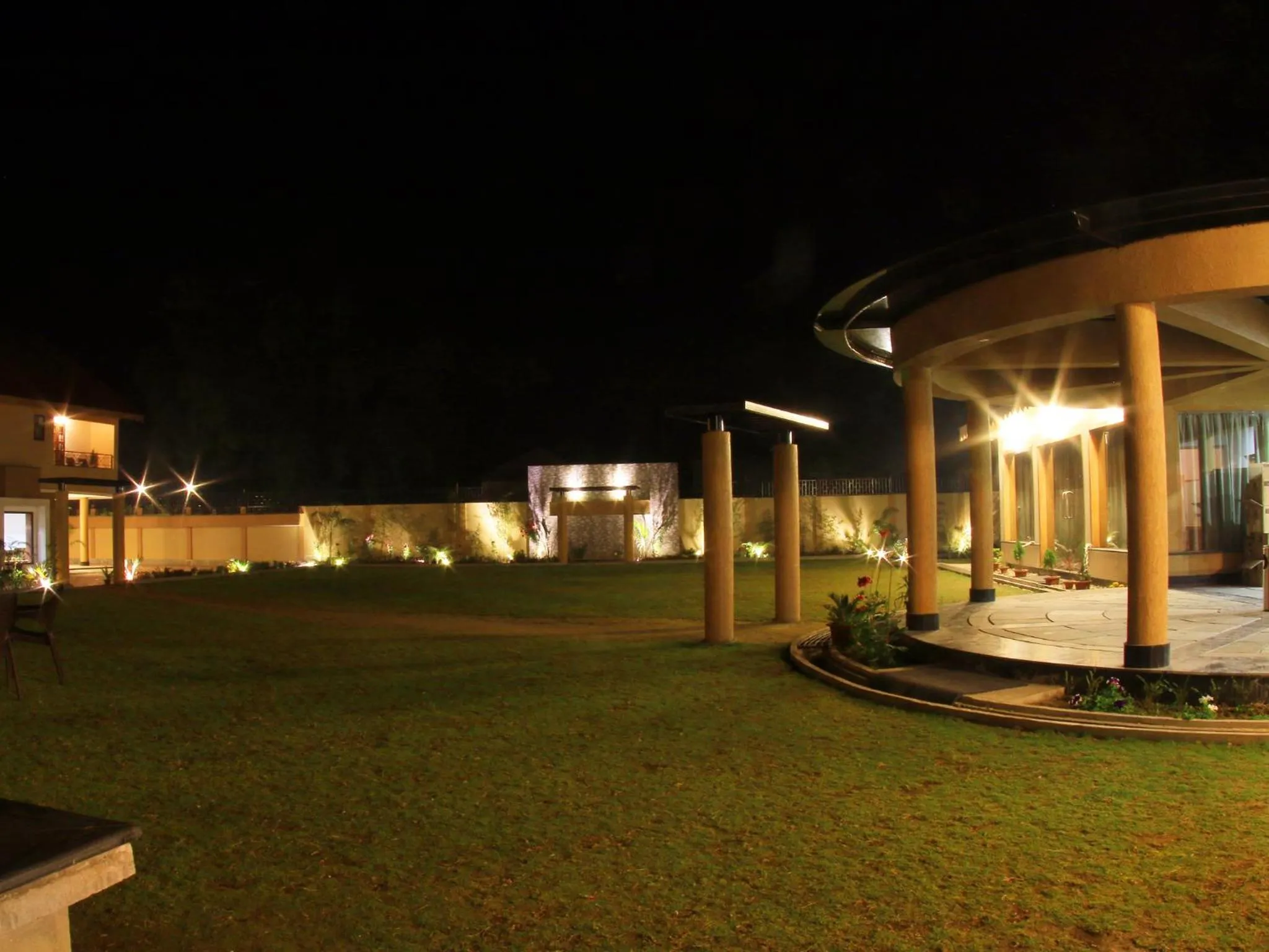 Area and facilities in The Reserve Gorumara