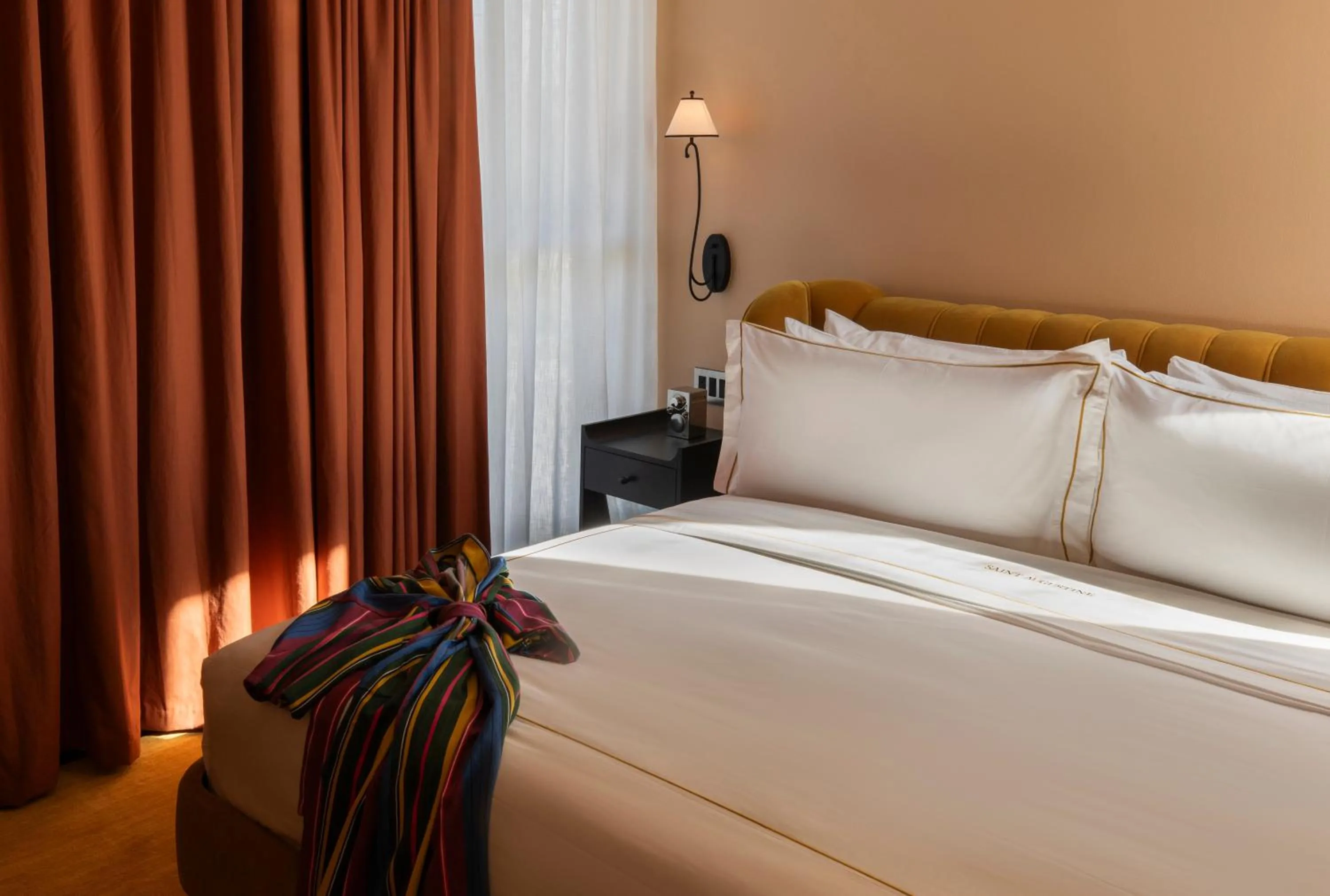 Bed in Hotel Saint Augustine