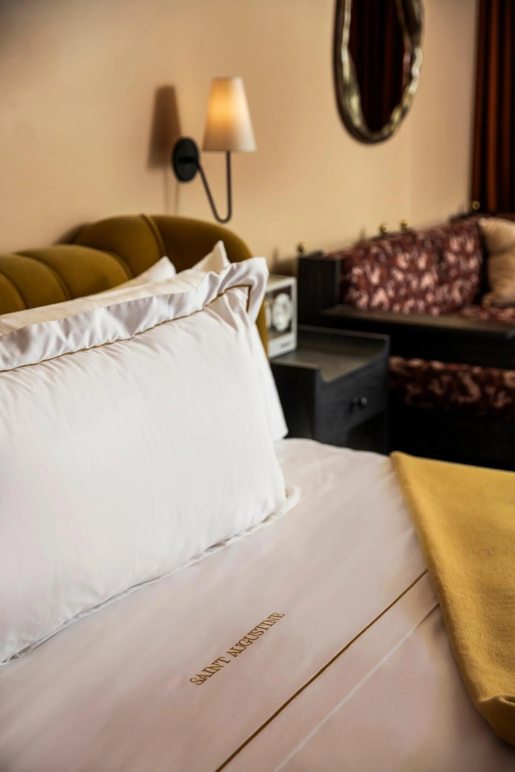 Bed in Hotel Saint Augustine