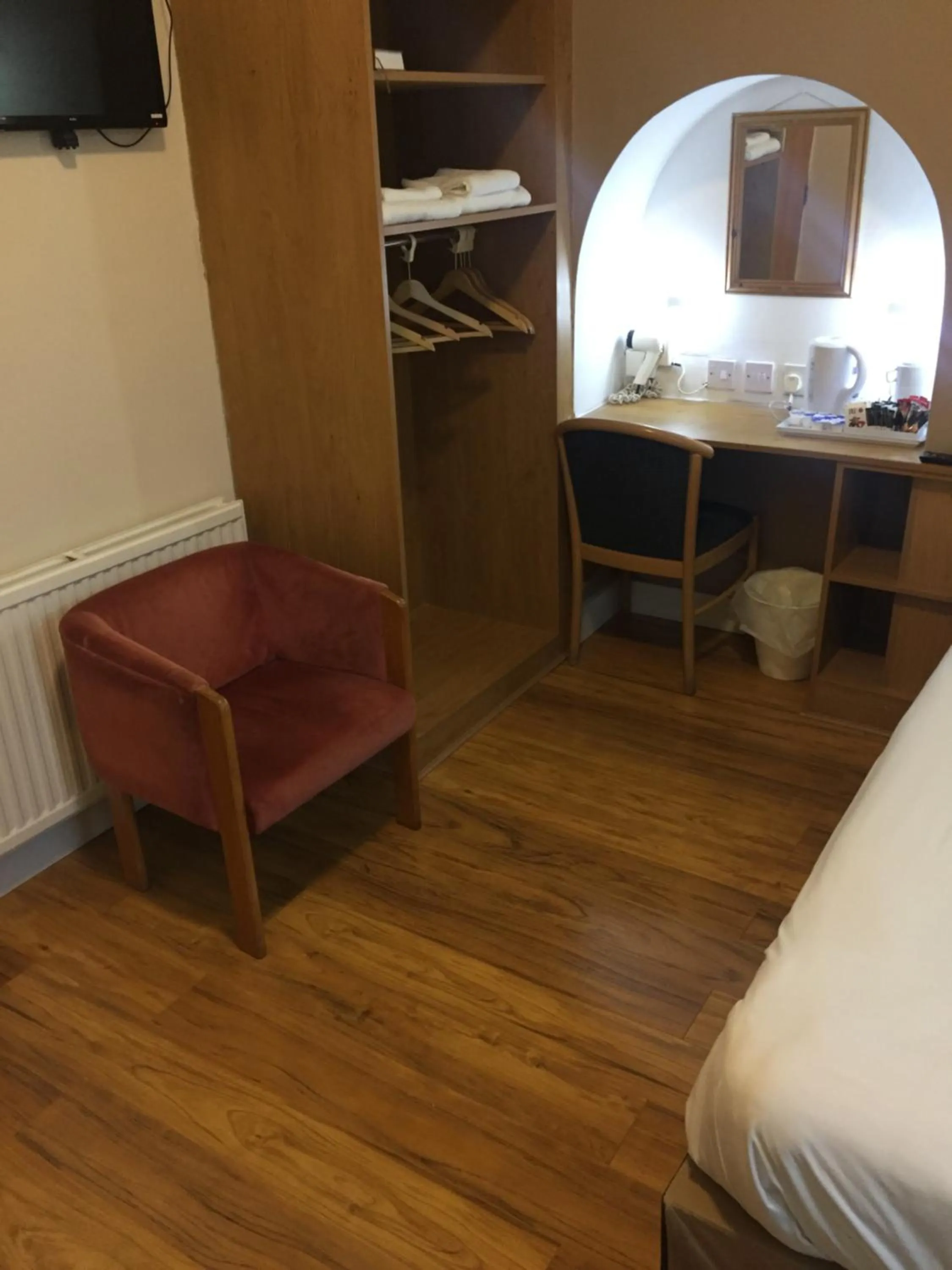 Bed in Crescent Hotel