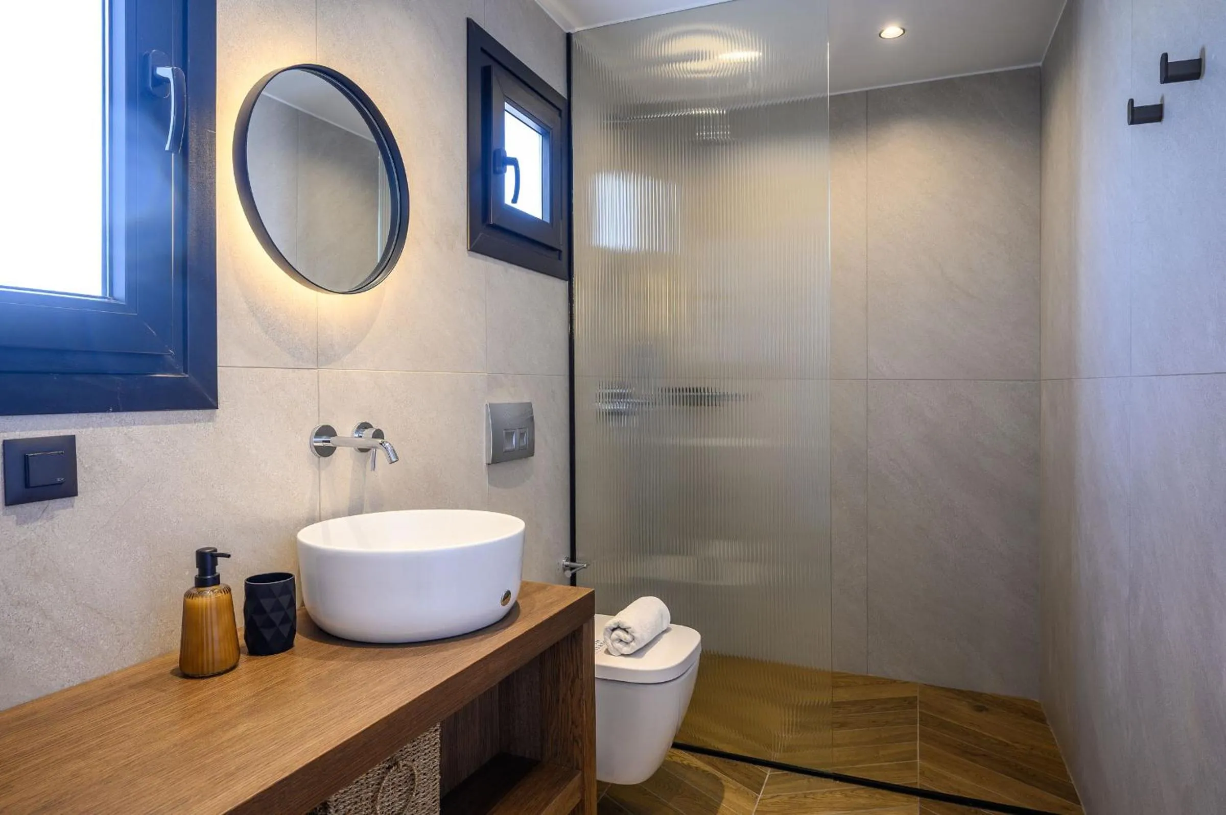 Superior One-Bedroom Apartment with Balcony in Montre Fine Living