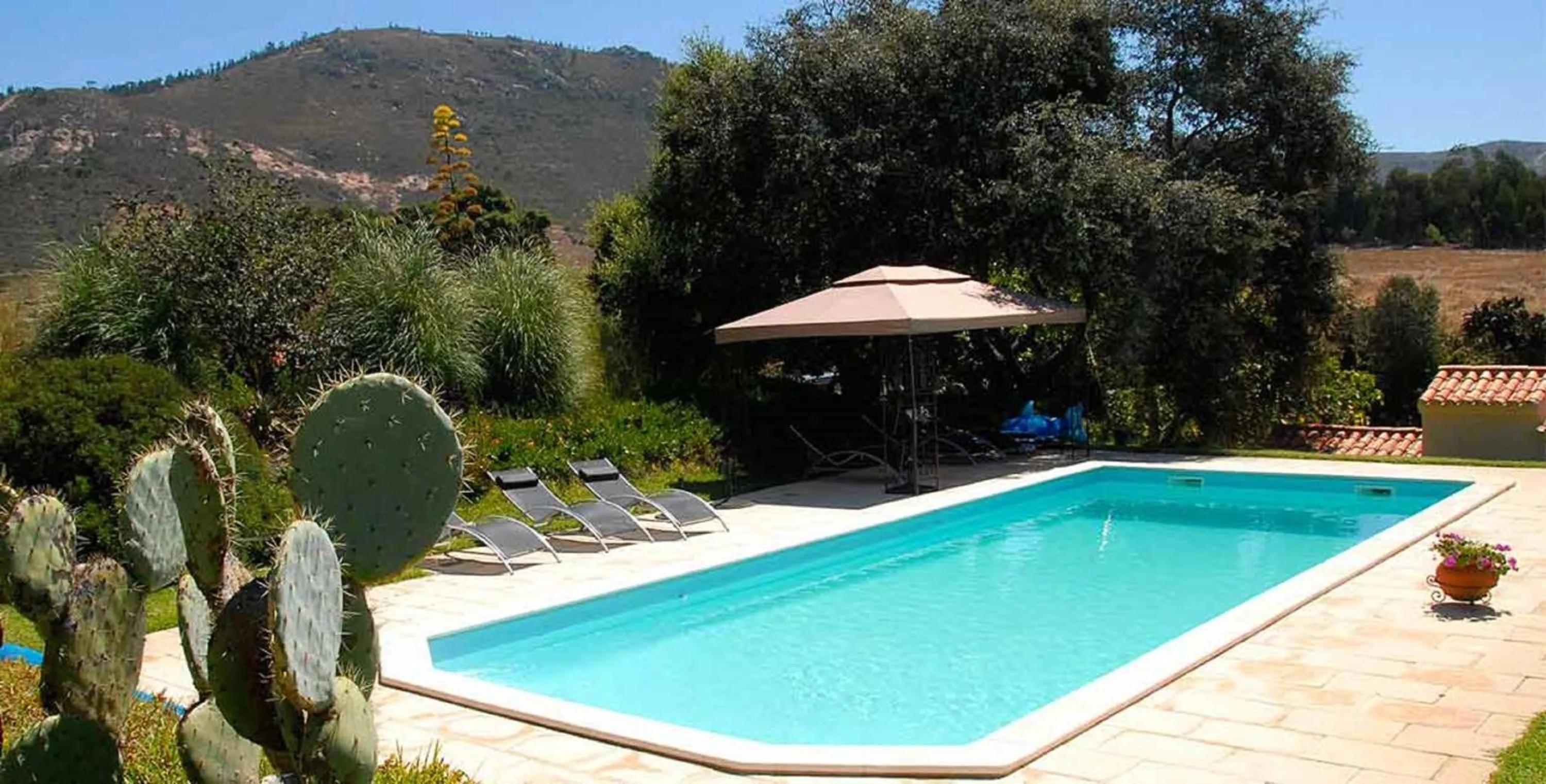 Swimming pool in Quinta Pedagógica da Samoqueirinha - Duna Parque Resorts & Hotels