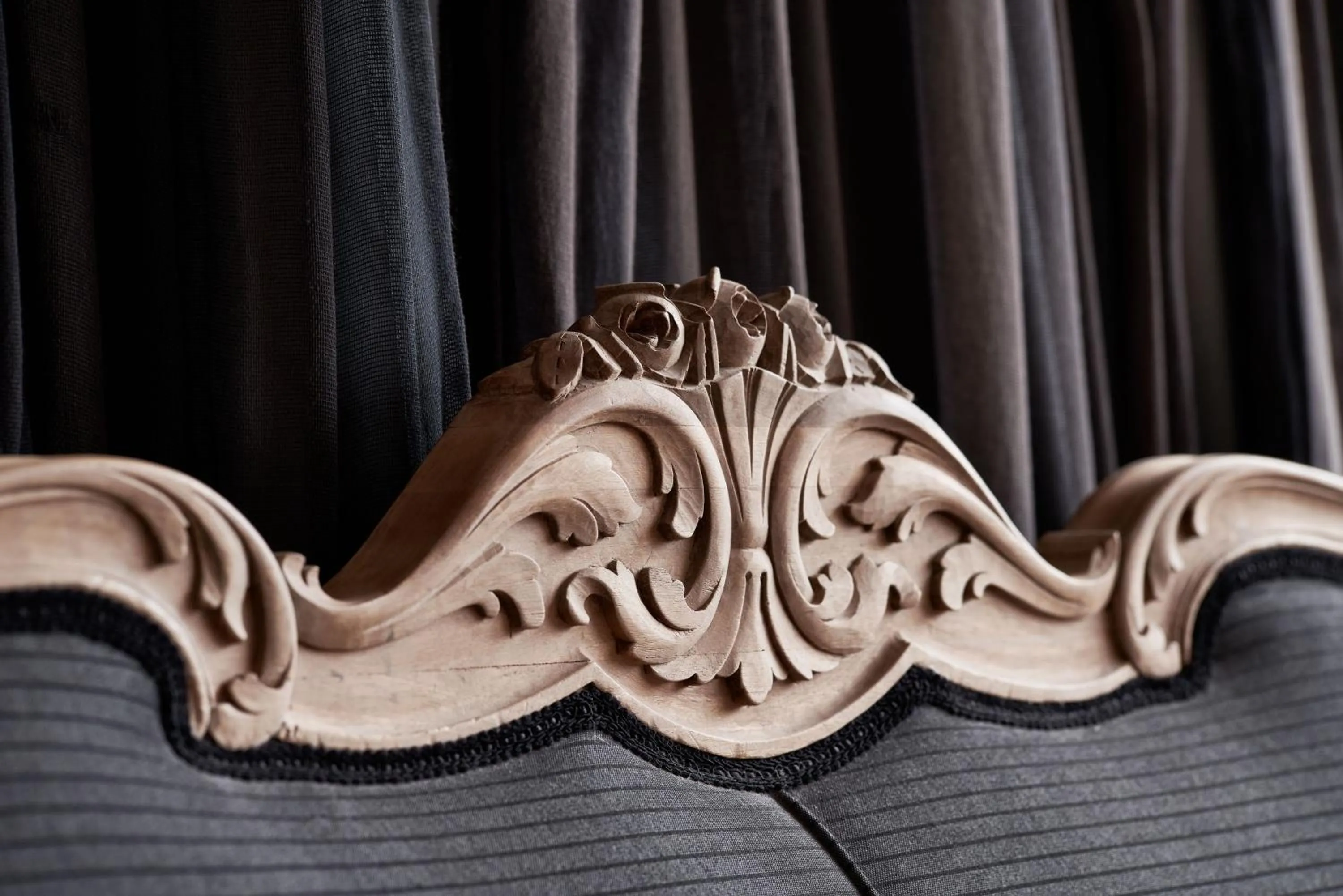 Bed in Emporikon Athens Hotel