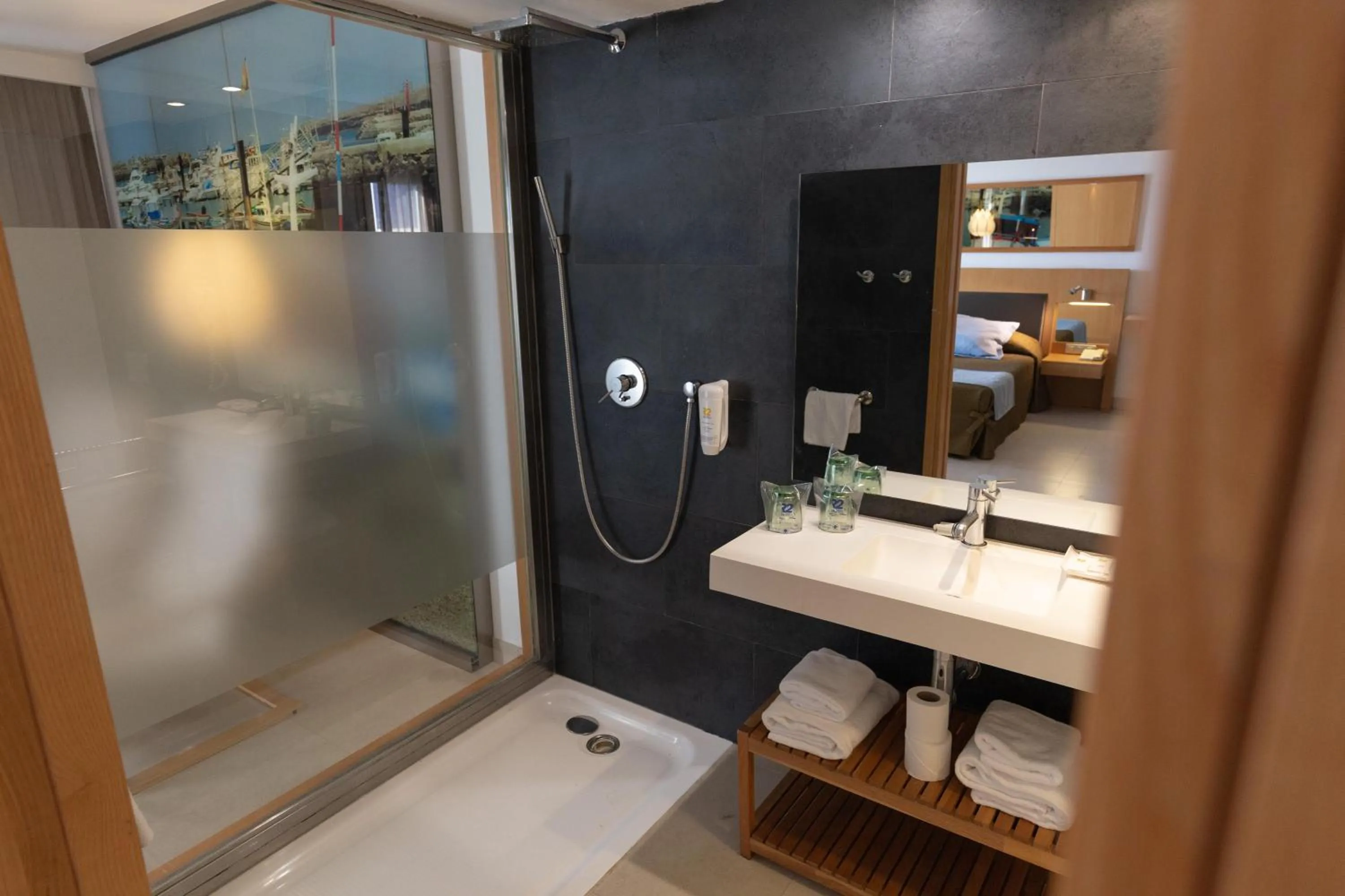 Bathroom in R2 Bahia Playa - Adults Only