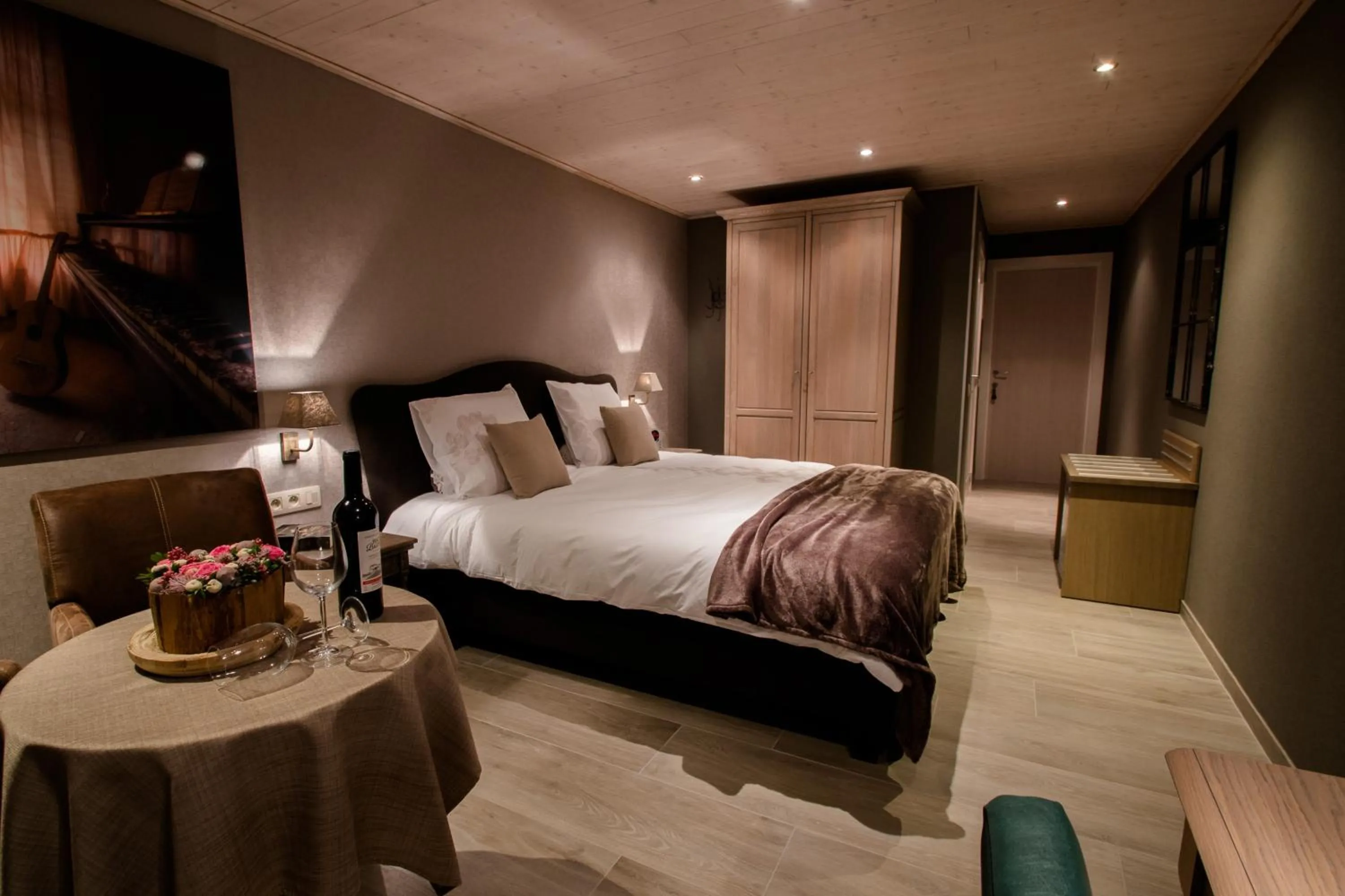 Photo of the whole room, Bed in B&B De Bergvallei