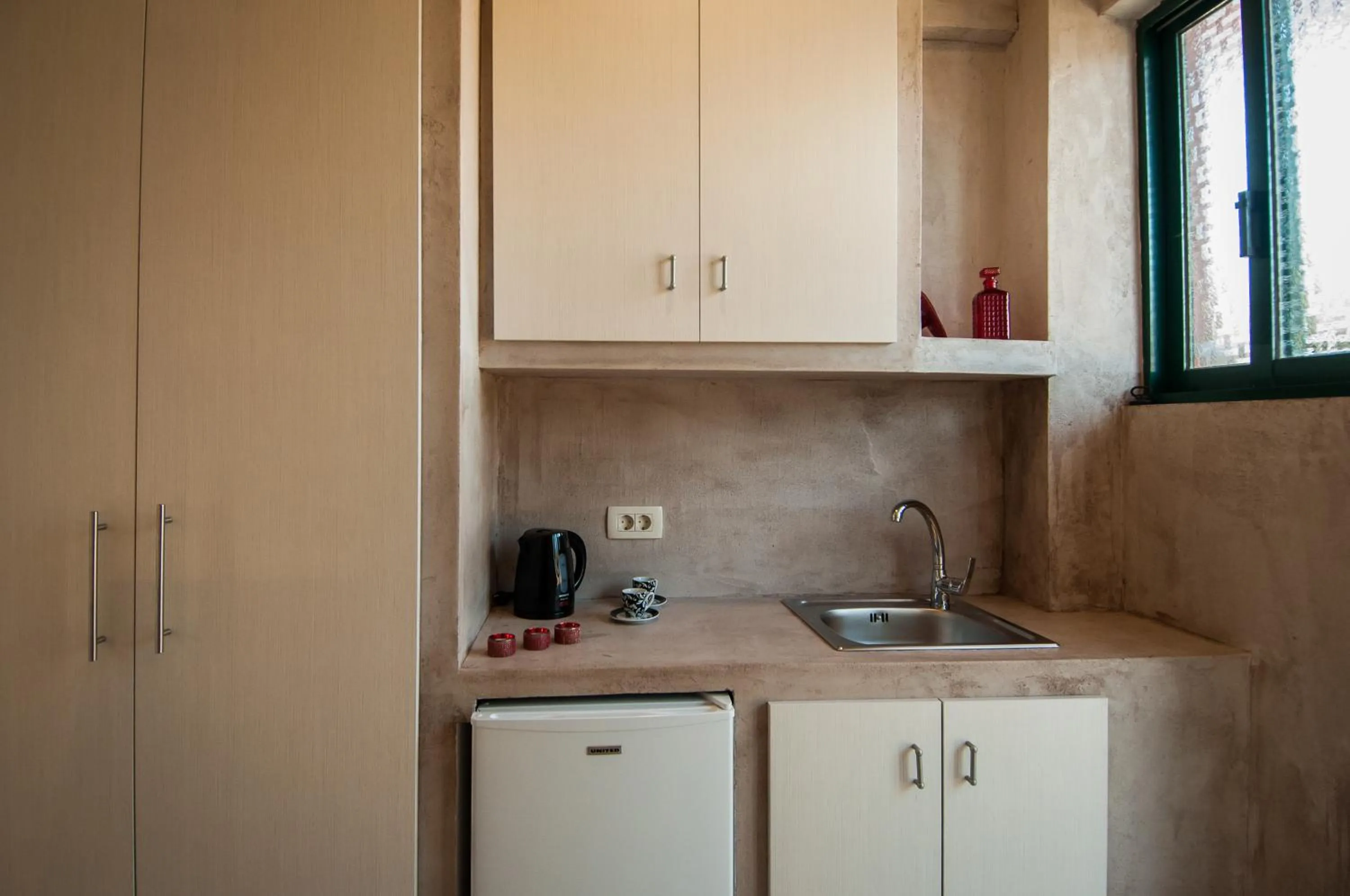 Kitchen or kitchenette in Zante Nest Studios & Apartments