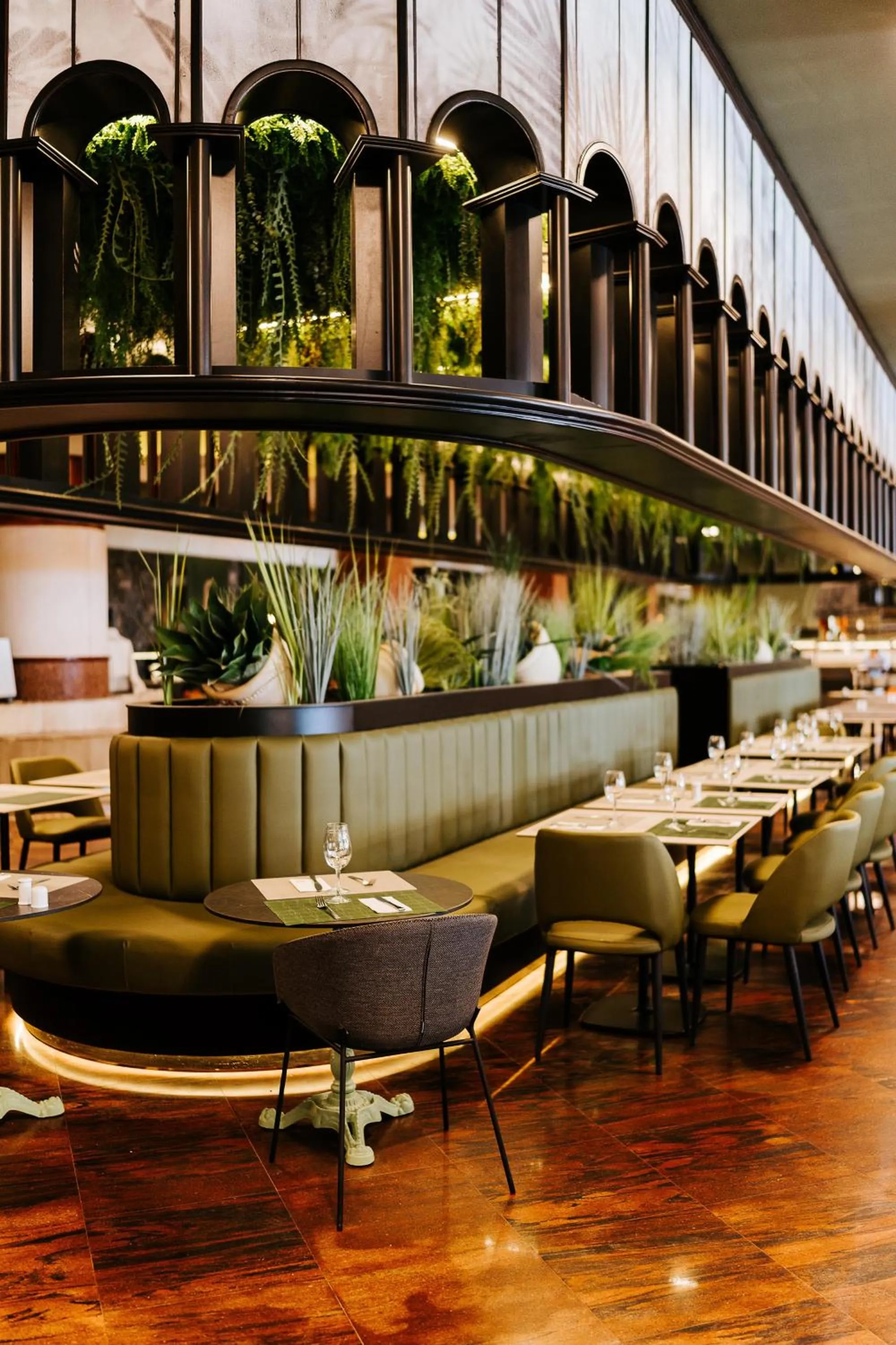 Restaurant/places to eat in R2 Rio Calma