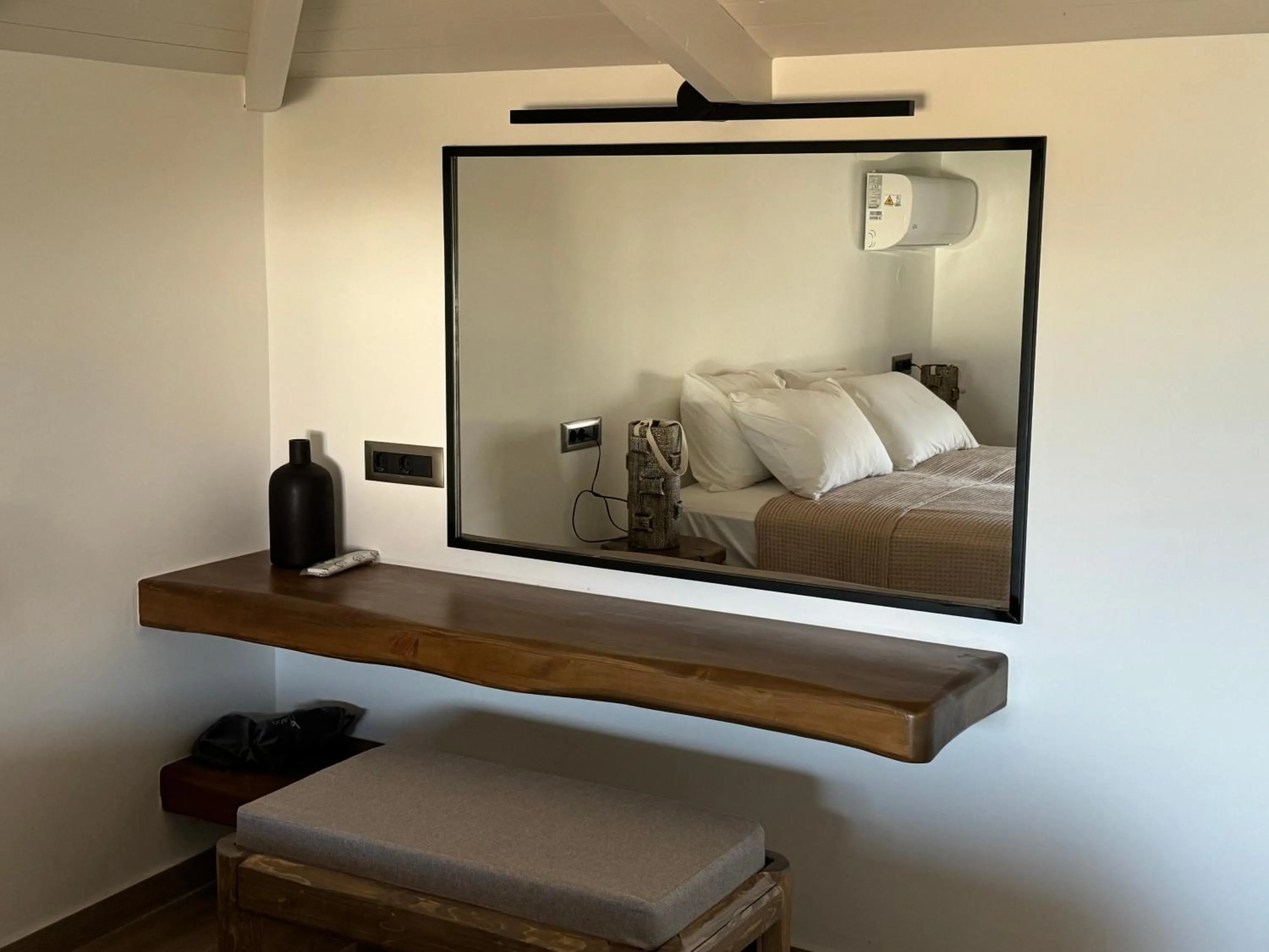 Bed in CHC Sound of the Sea