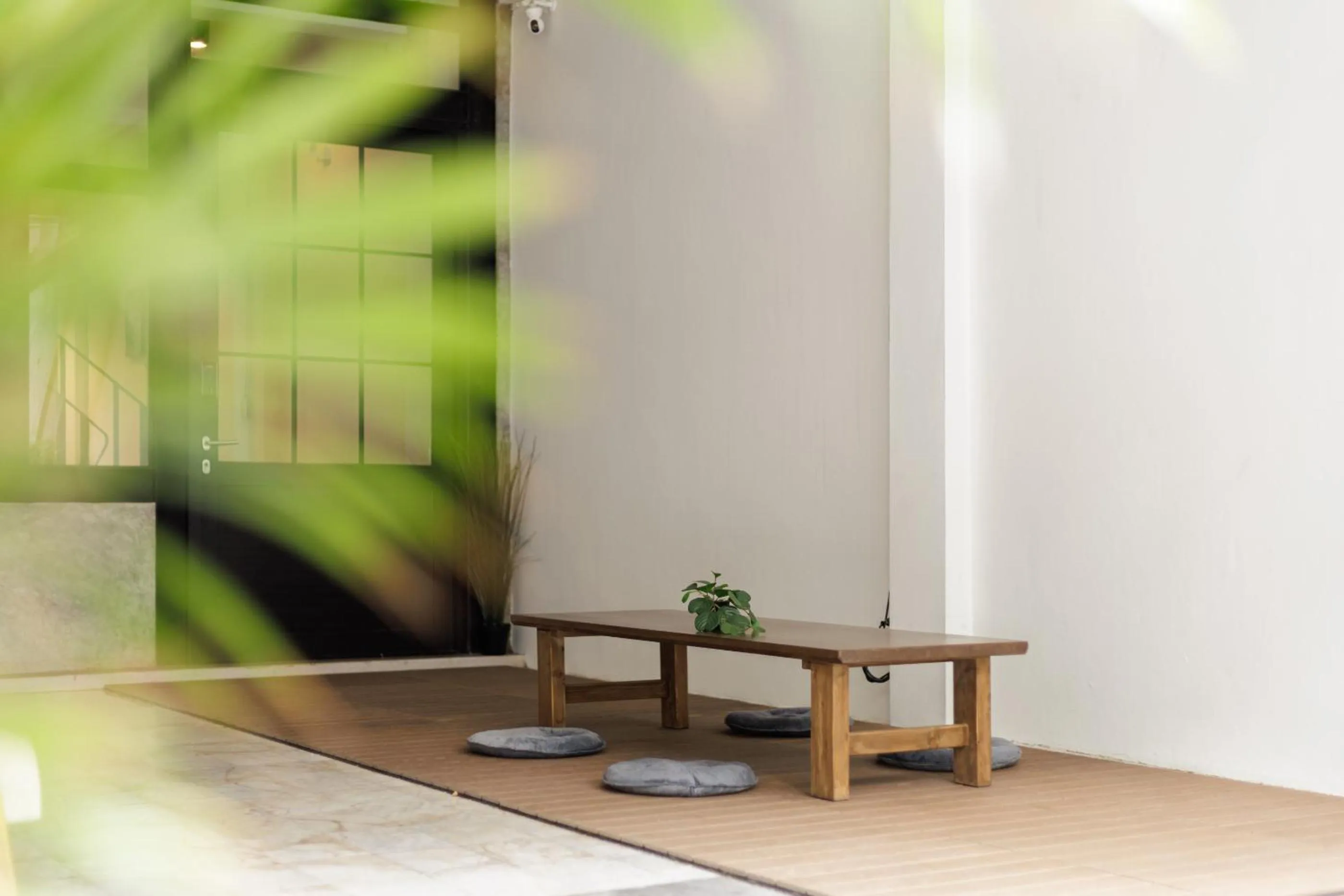 Patio in Wabisabi Bangkok 3 MIN To Train Station