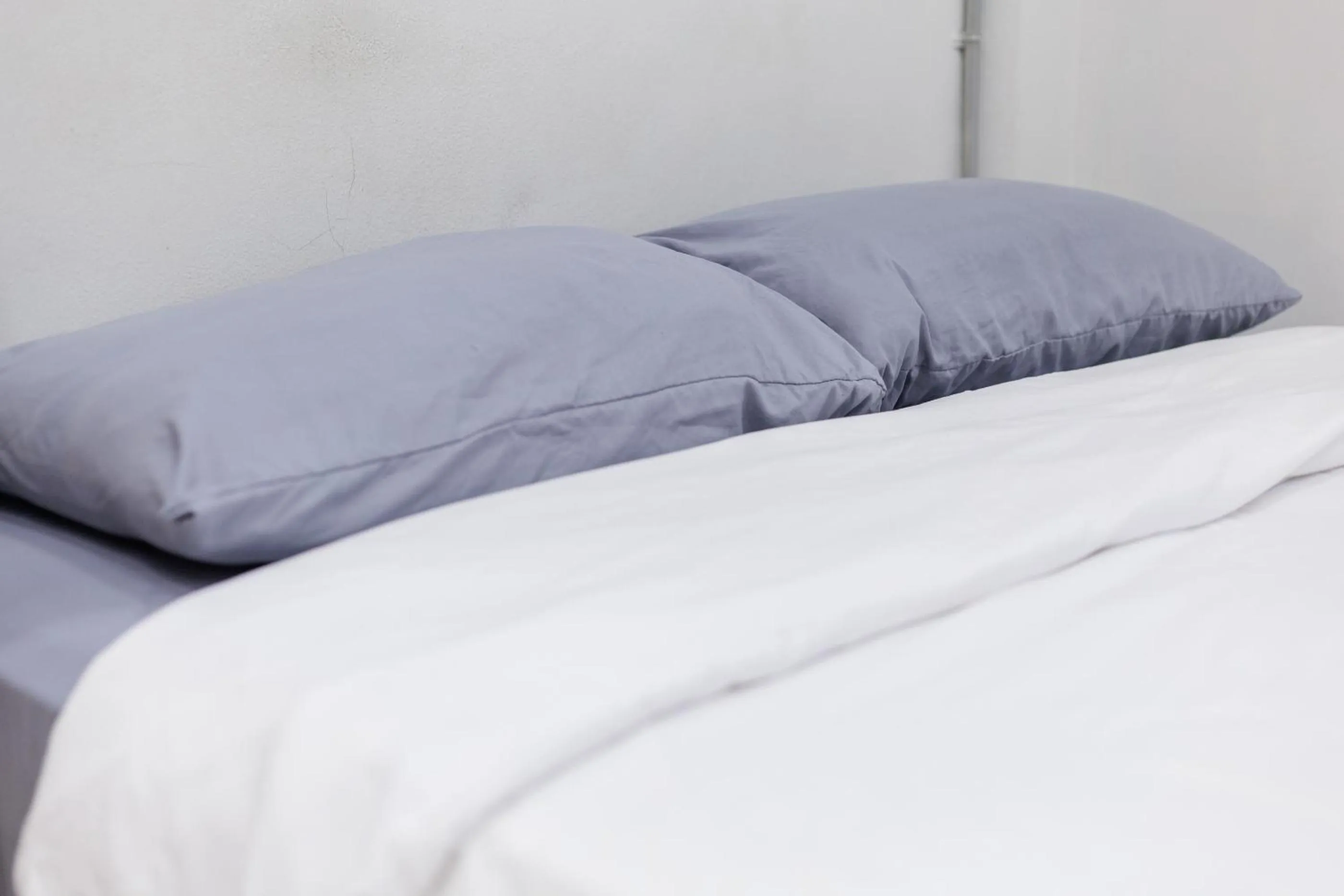 Bed in Wabisabi Bangkok 3 MIN To Train Station