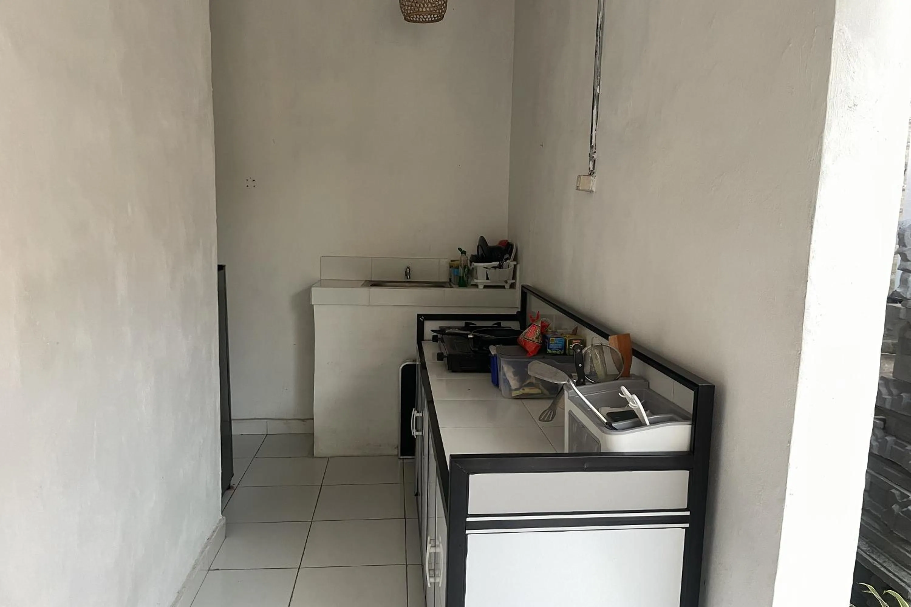 Kitchen or kitchenette in Zee House