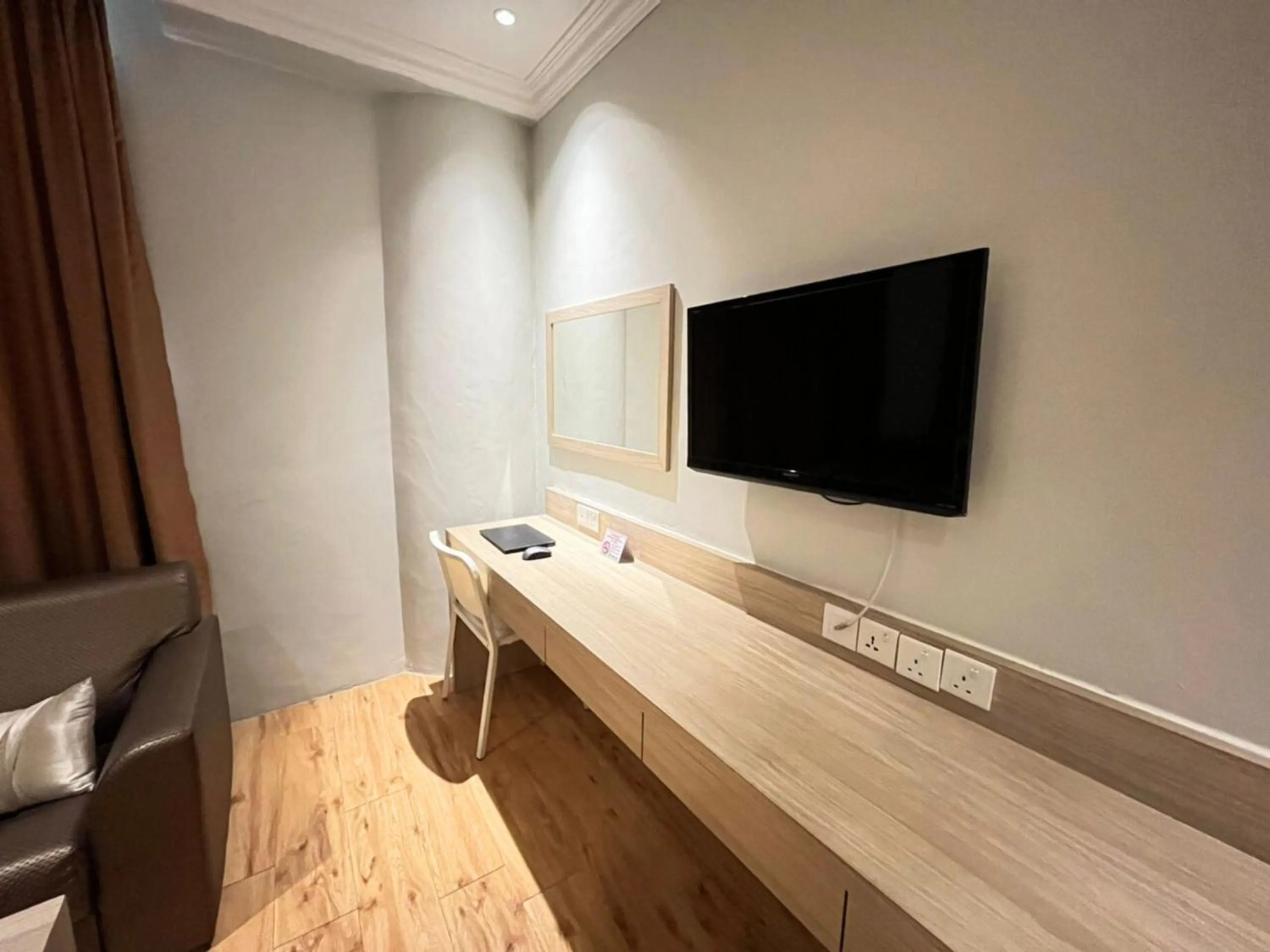 Area and facilities in Sky Hotel Chow Kit PWTC