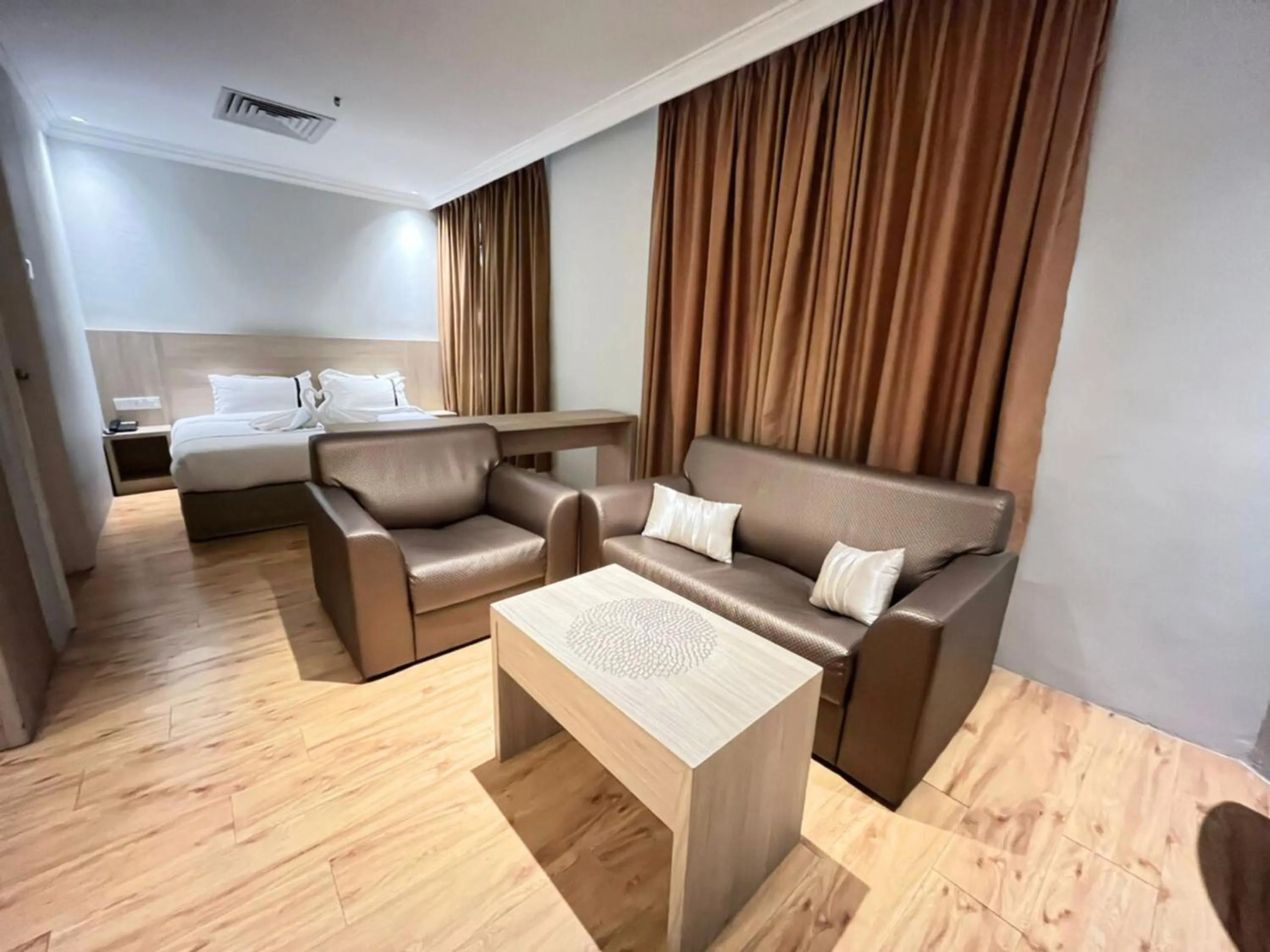 Bed in Sky Hotel Chow Kit PWTC