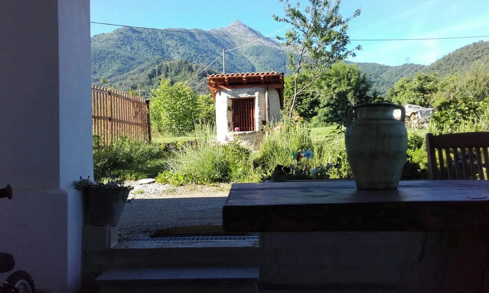 Property building in Bed and Breakfast Ca D'Pandin