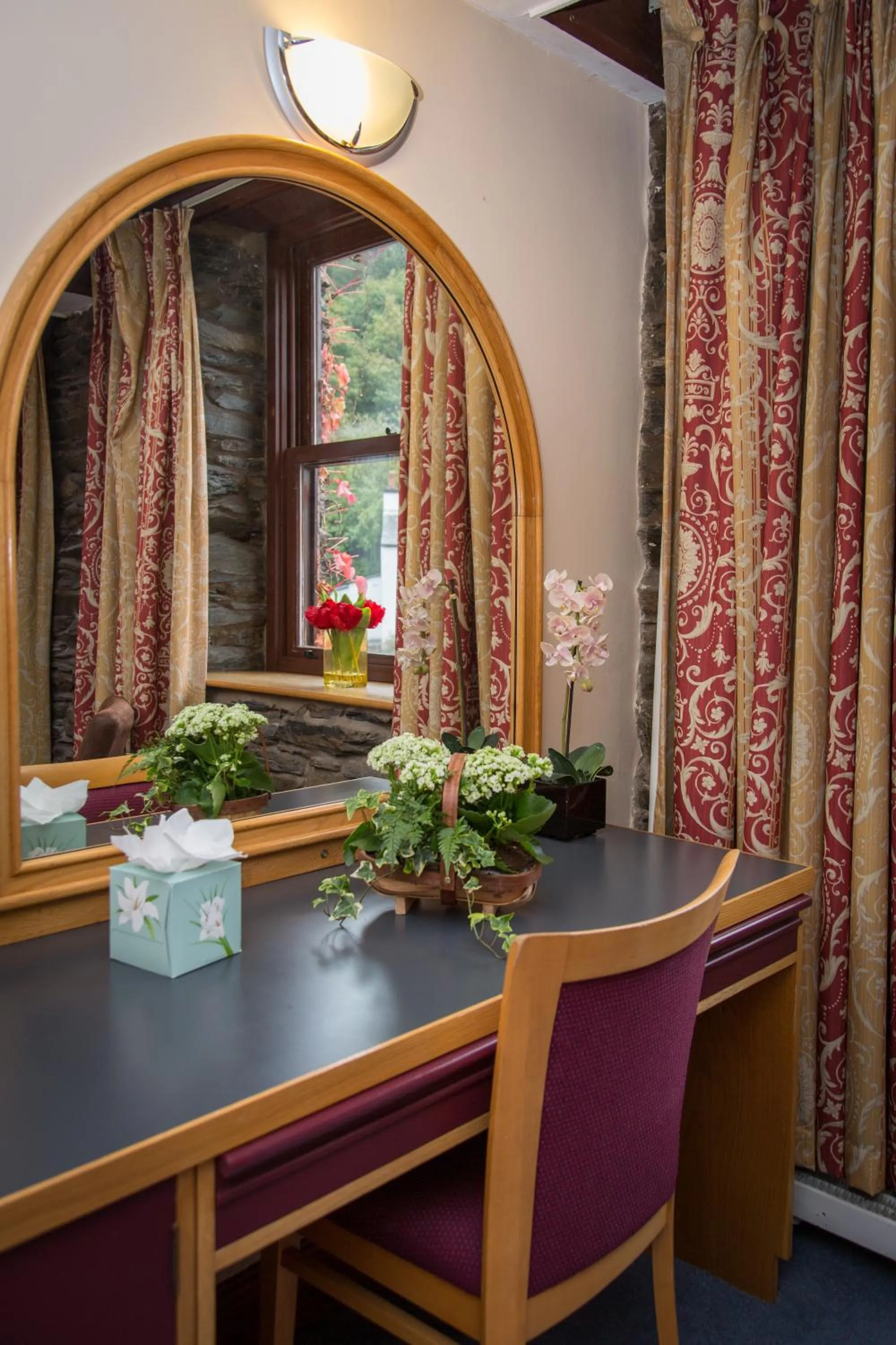 Seating area in Whitewater Hotel & Spa