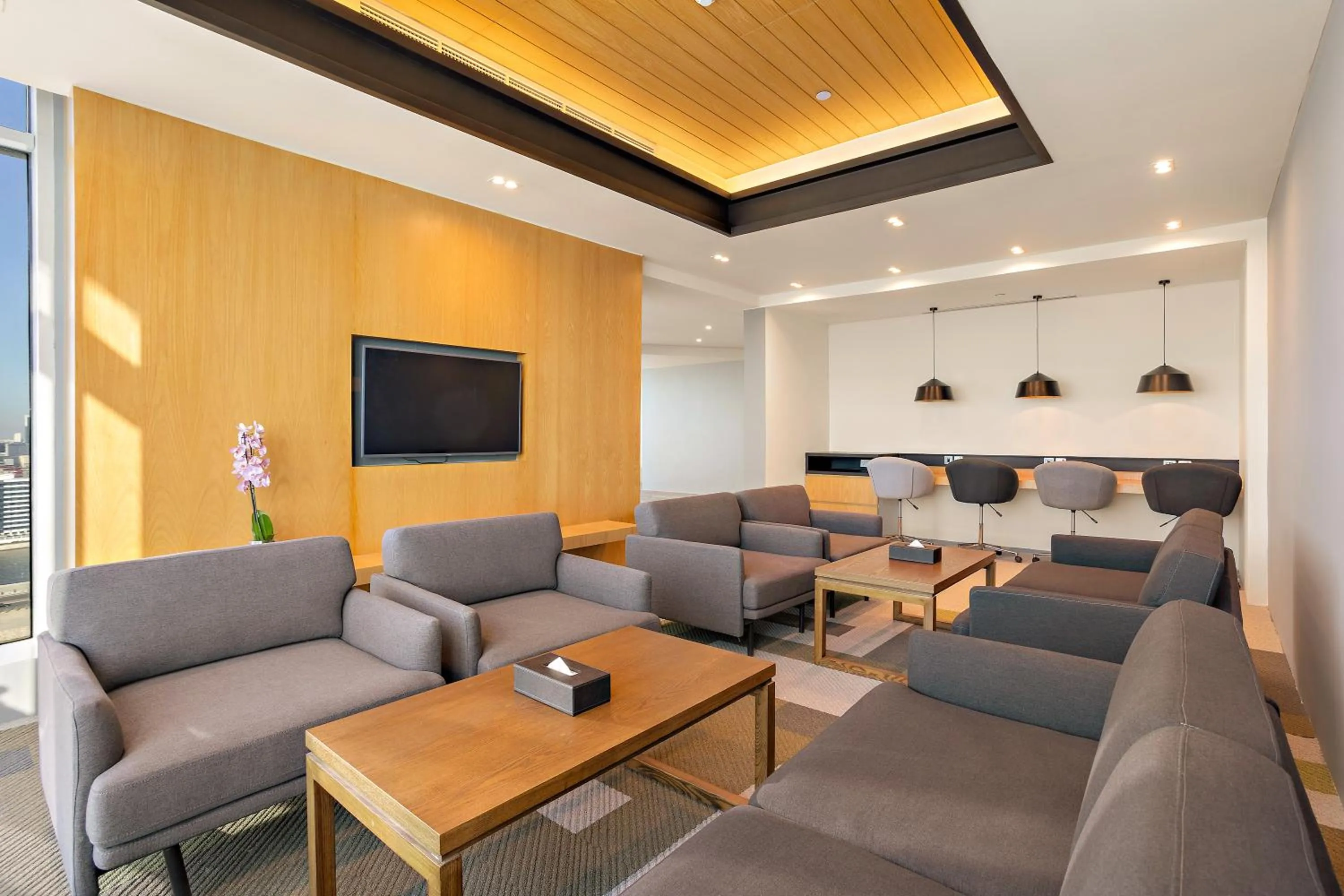 Lounge or bar in Barcelo Hotel & Residences, Bahrain