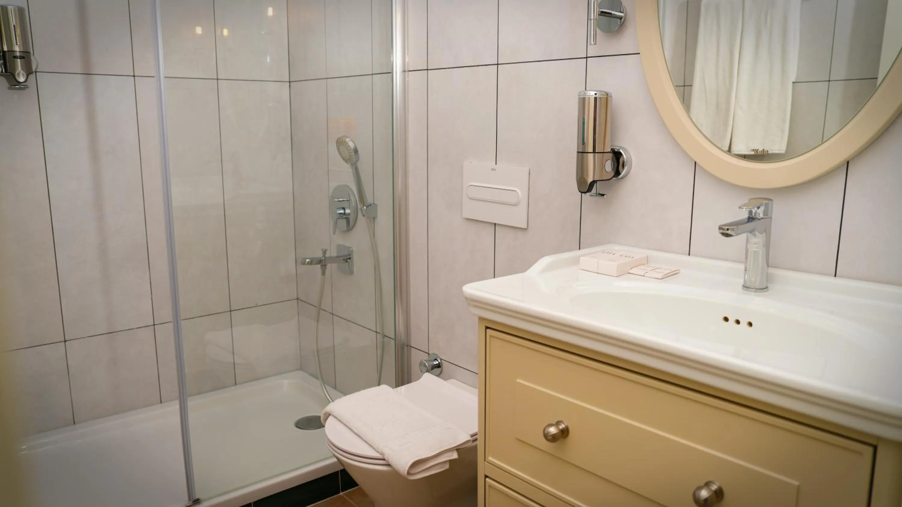 Shower in Gaia Suites Istanbul