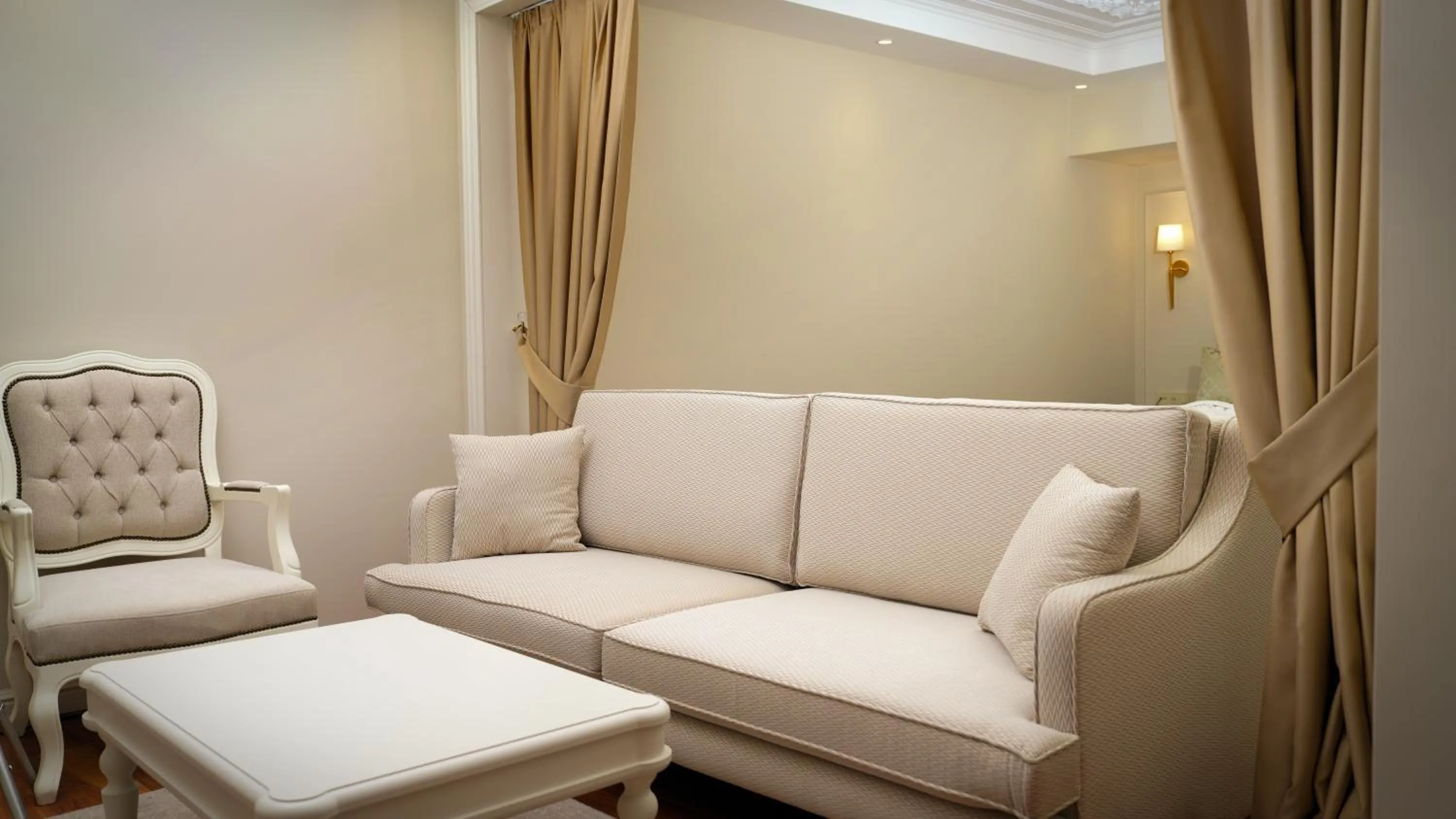 Seating area in Gaia Suites Istanbul