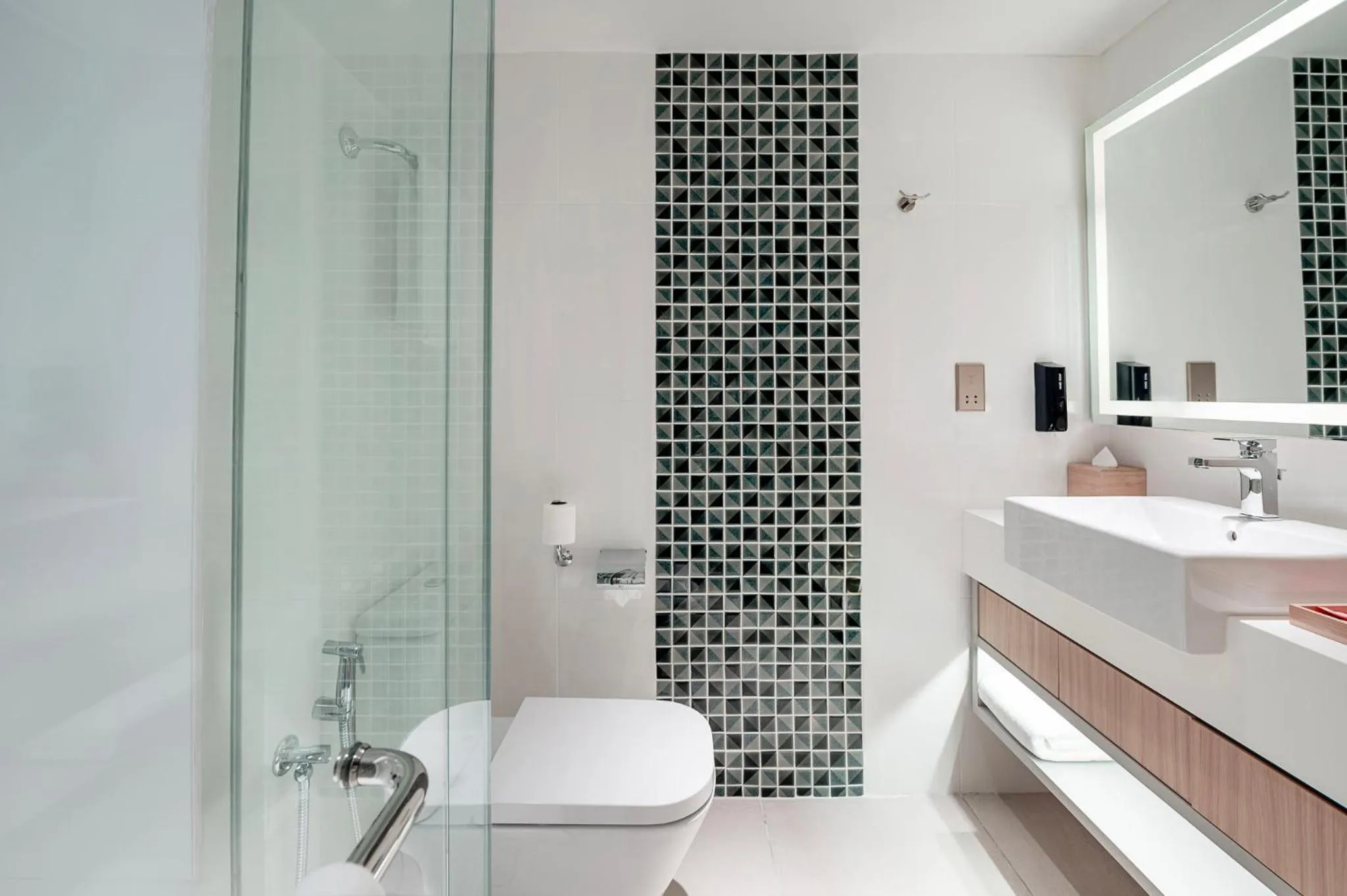 Photo of the whole room in OZO Medini Malaysia