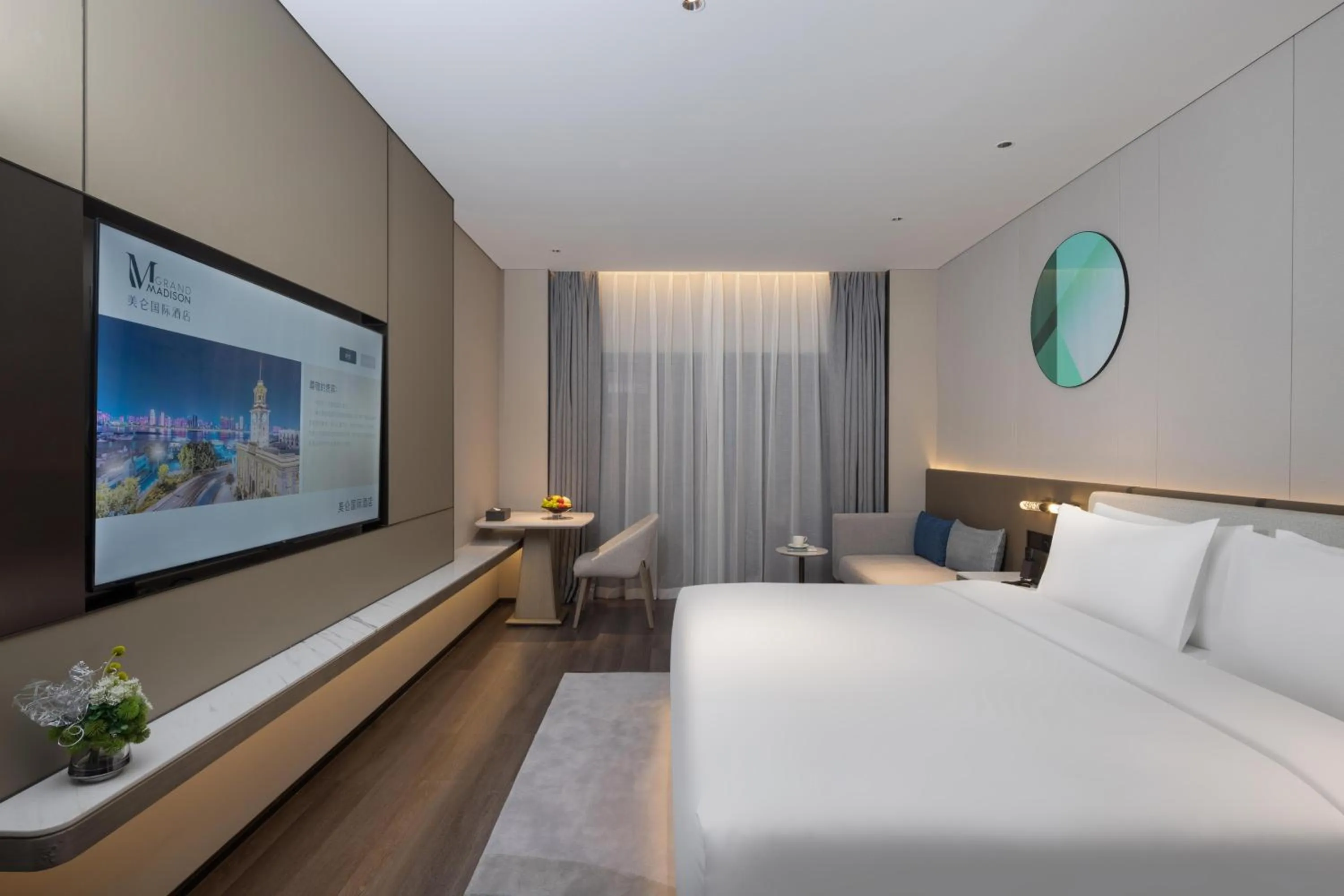 Bed in Grand Madison Longhua Yujing Shenzhen