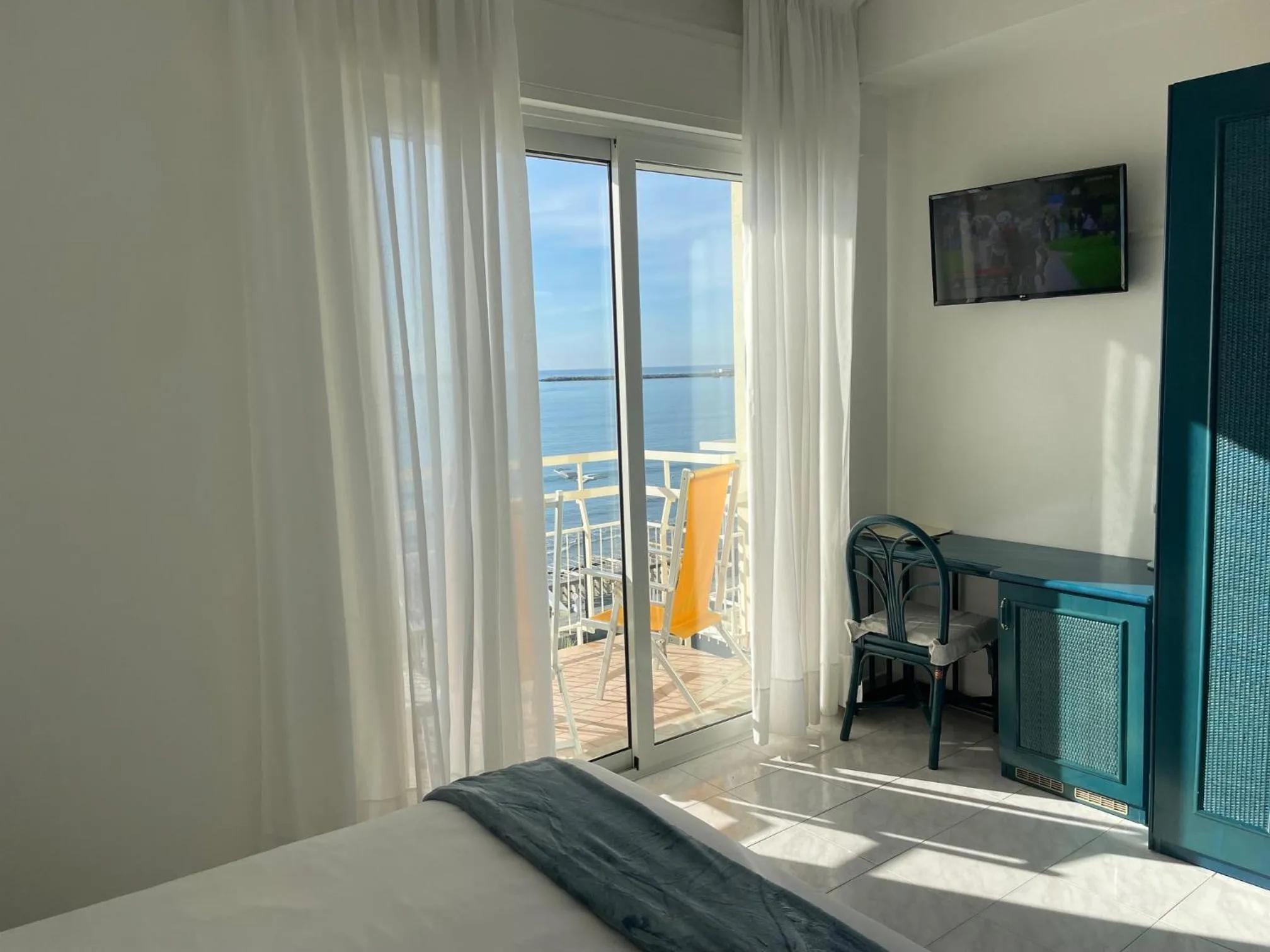View (from property/room), Bed in Hotel Miramare