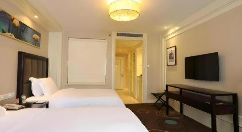 Bed in Jinjiang Metropolo Hotel Classiq YMCA People Square