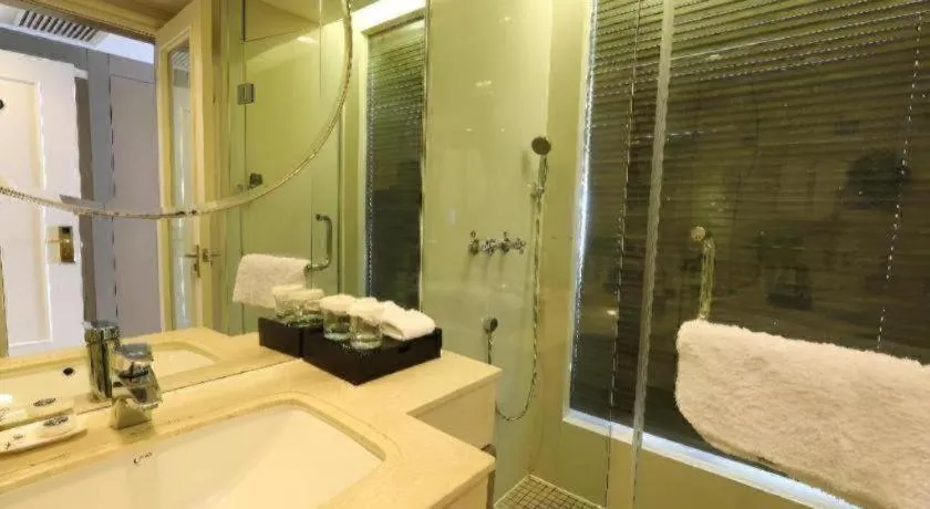 Jinjiang Metropolo Hotel Classiq YMCA People Square