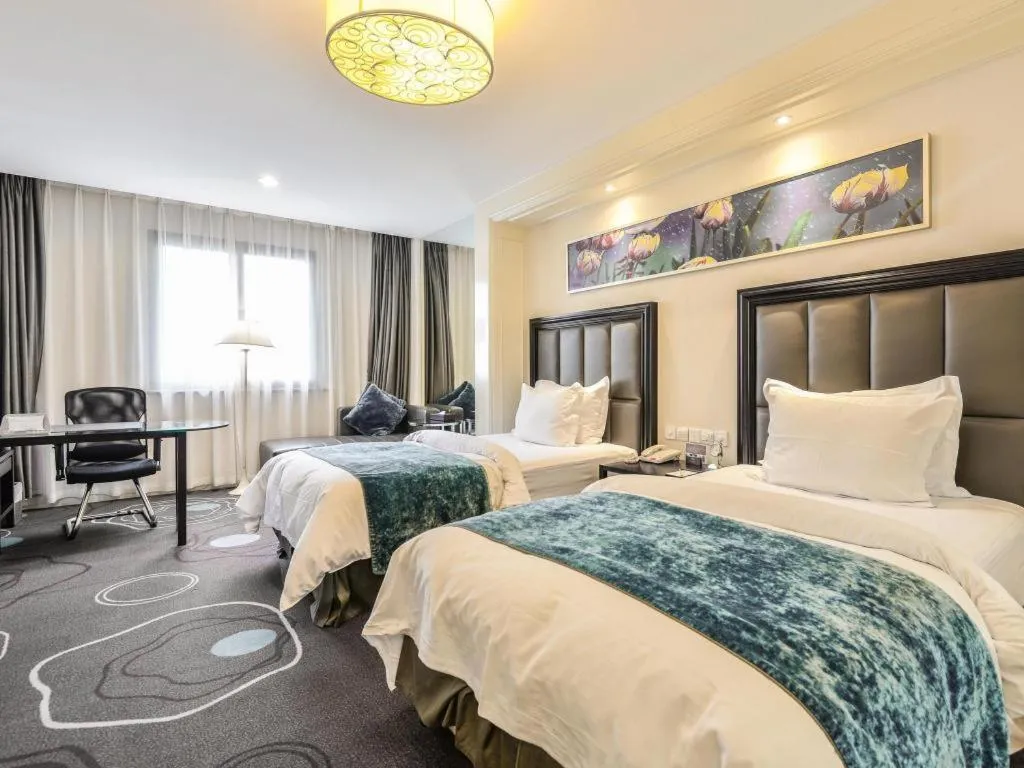 Bed in Jinjiang Metropolo Hotel Classiq YMCA People Square