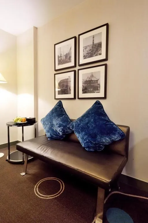 Jinjiang Metropolo Hotel Classiq YMCA People Square