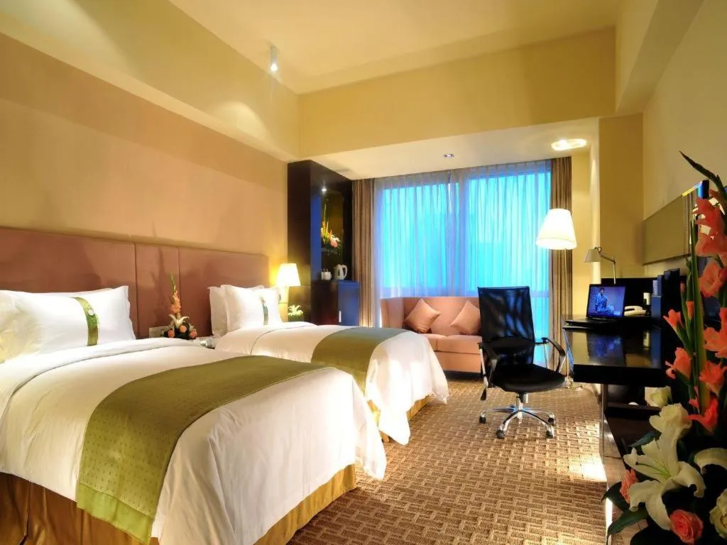 Bed in Holiday Inn Xi'an Greenland Century City By IHG