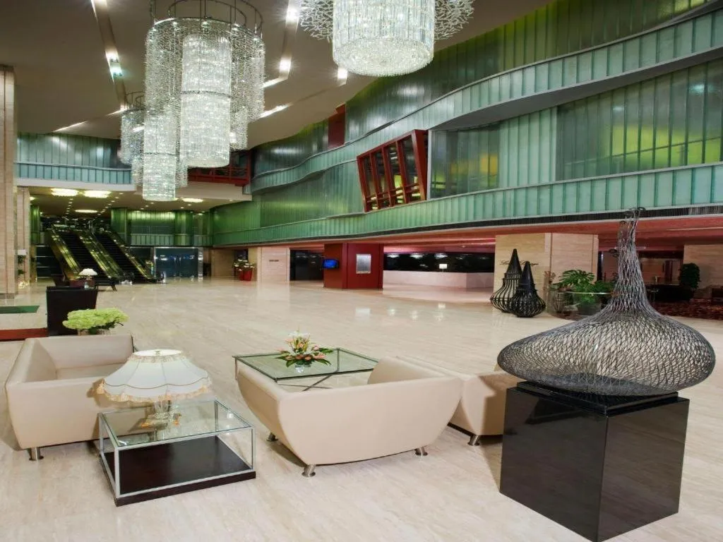 Holiday Inn Xi'an Greenland Century City By IHG