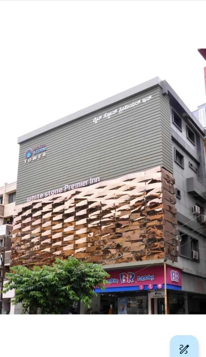 Facade/entrance in Hotel White Stone Premier Inn