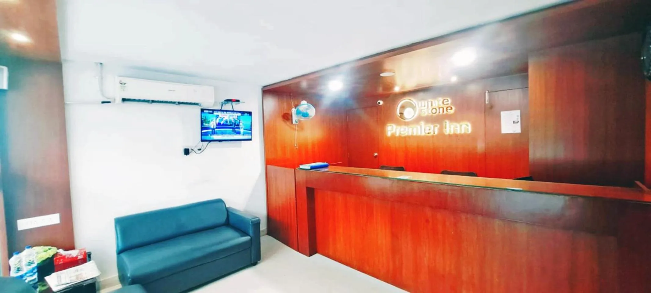 Lobby or reception in Hotel White Stone Premier Inn