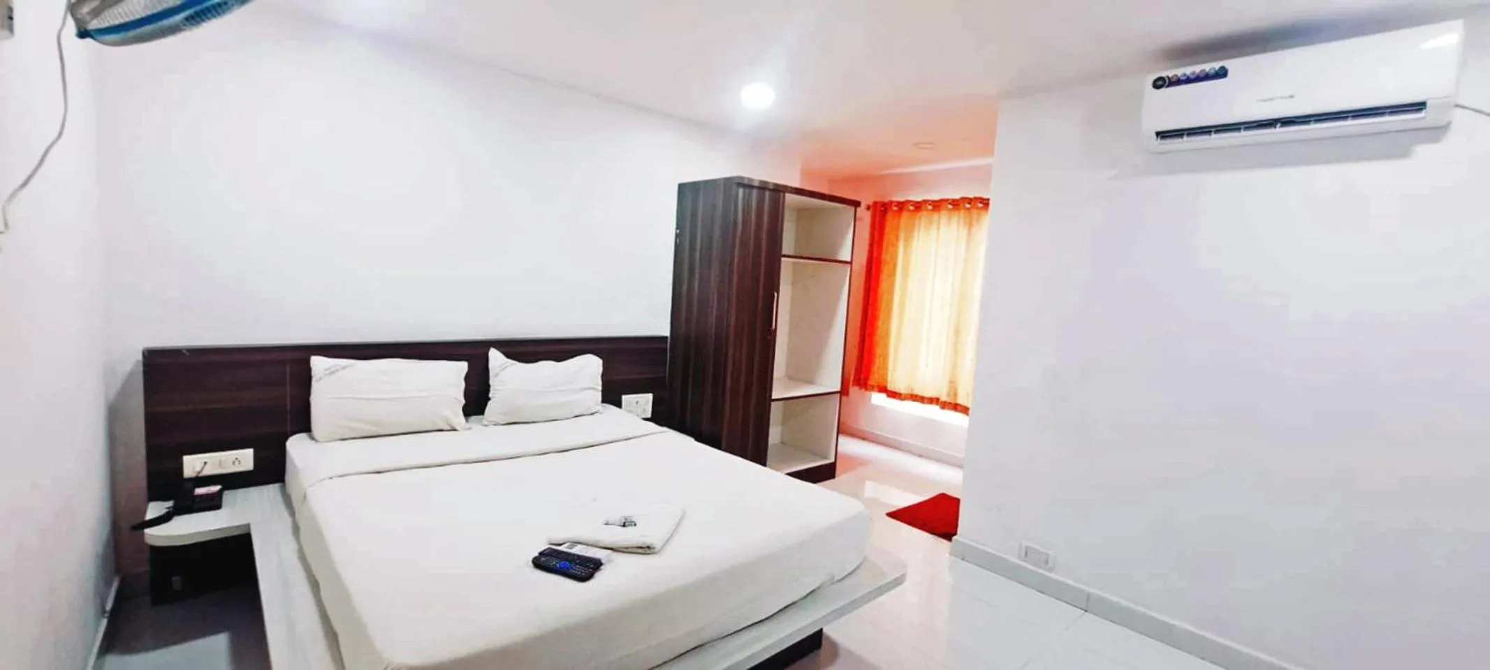 Bedroom, Bed in Hotel White Stone Premier Inn