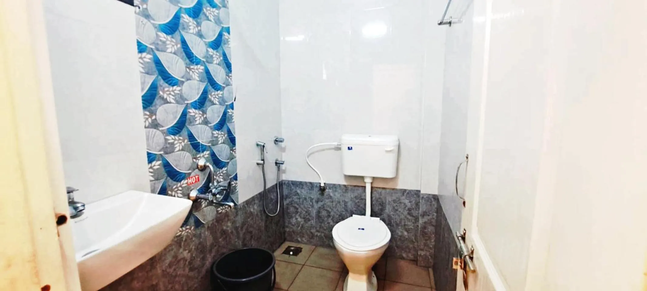 Bathroom in Hotel White Stone Premier Inn