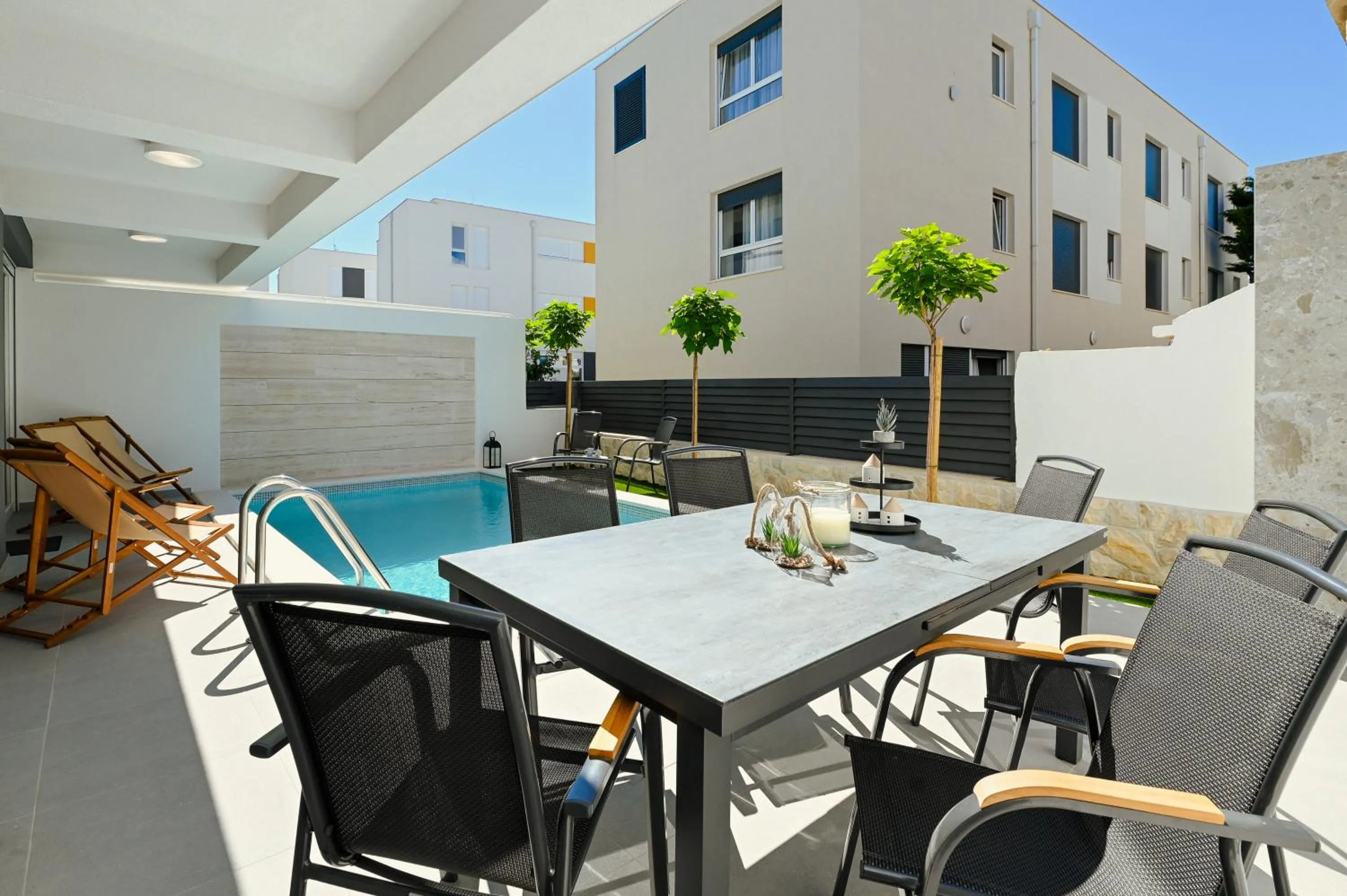 Smash A - Apartments with Private Pool