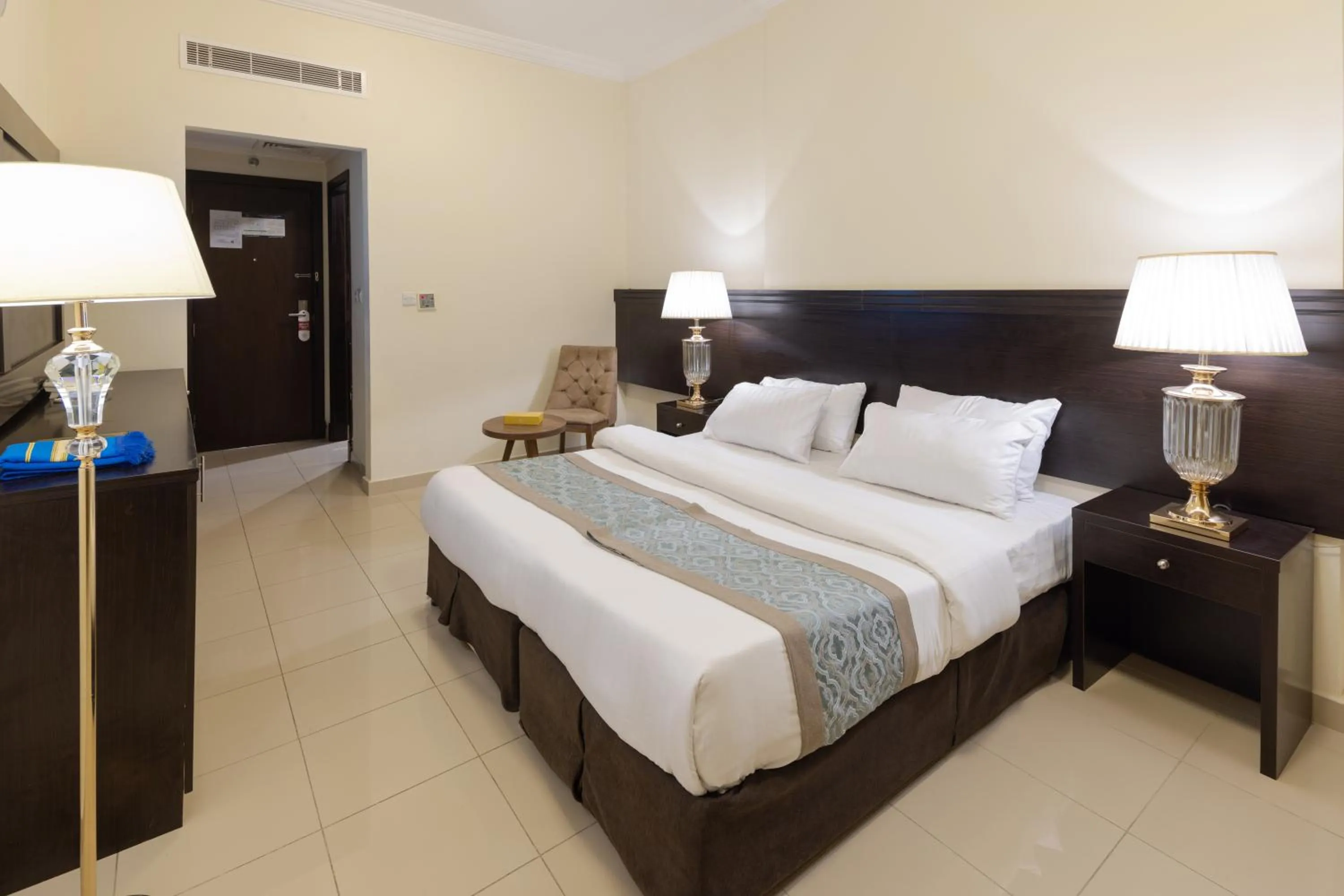 Bed in Snood Al Huda