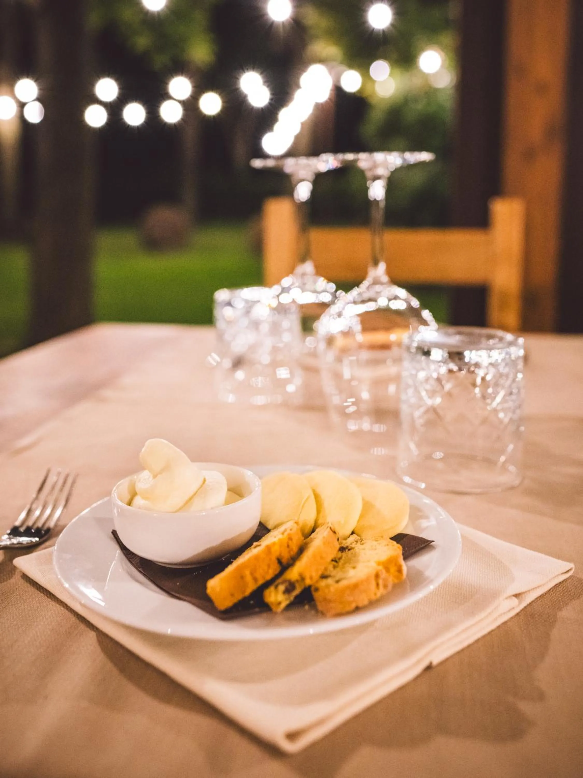 Restaurant/places to eat in Due Ponti Village