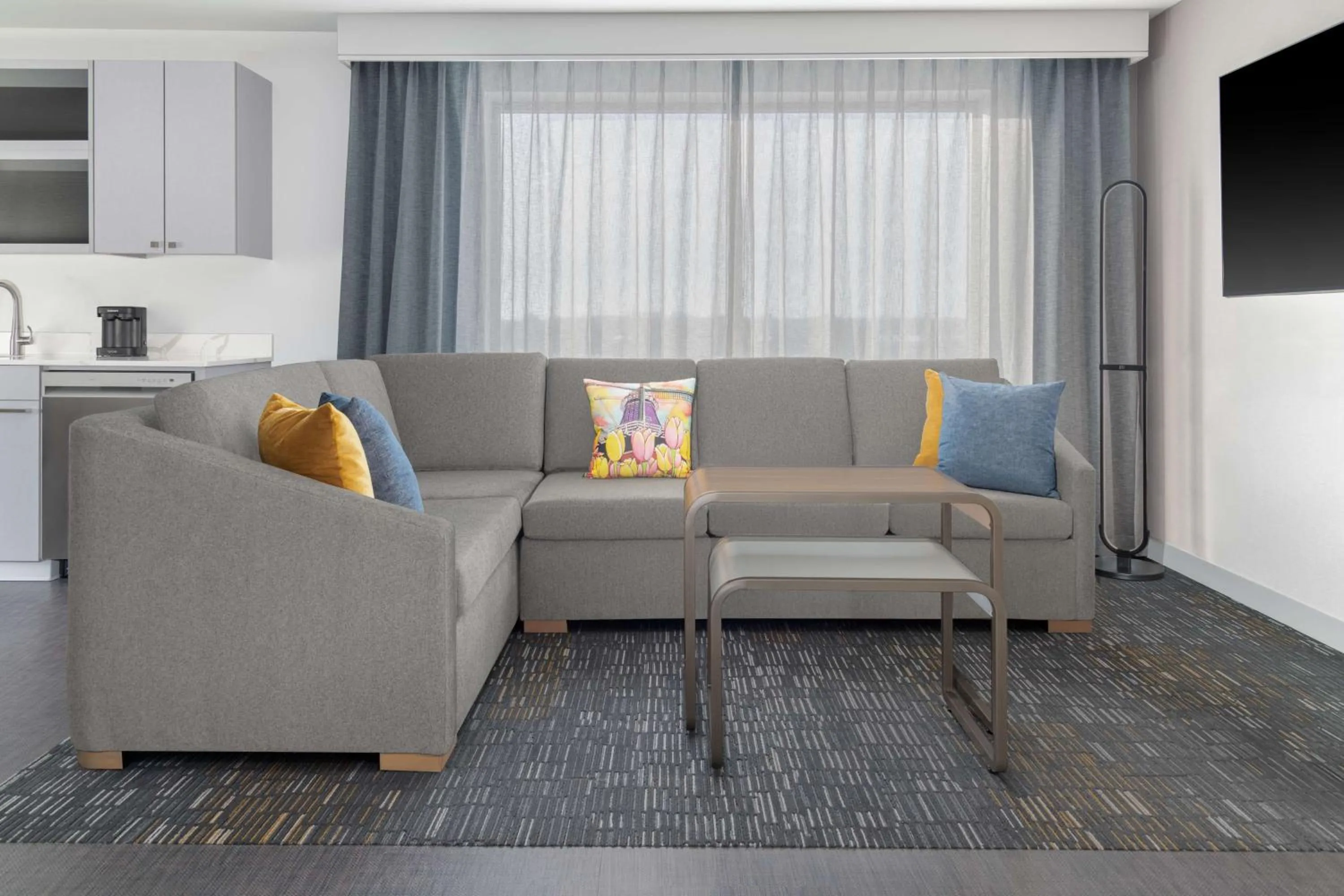 Living room in Homewood Suites By Hilton Holland