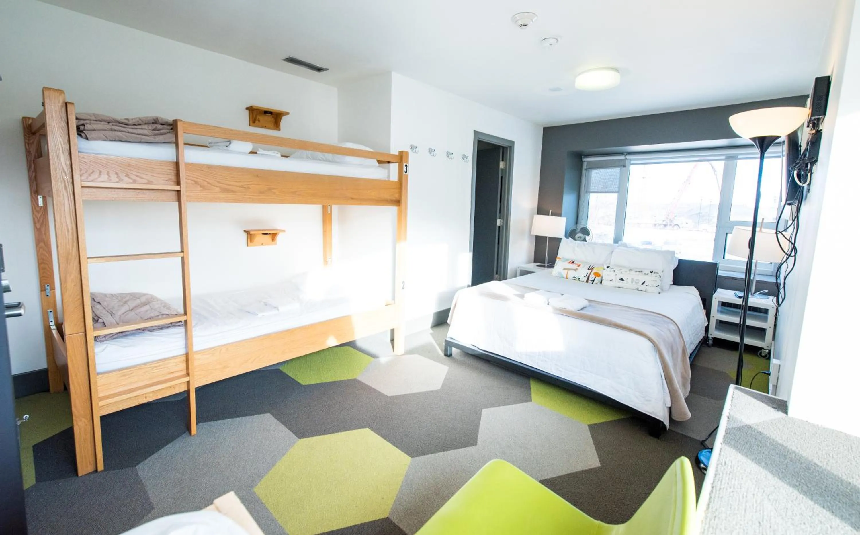 Bed in HI Calgary City Centre - Hostel