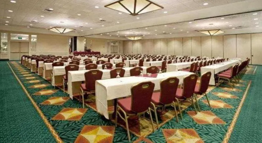 Radisson Hotel Austin - University