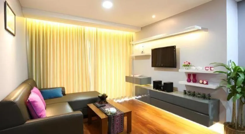 J Town serviced Apartments&hotel